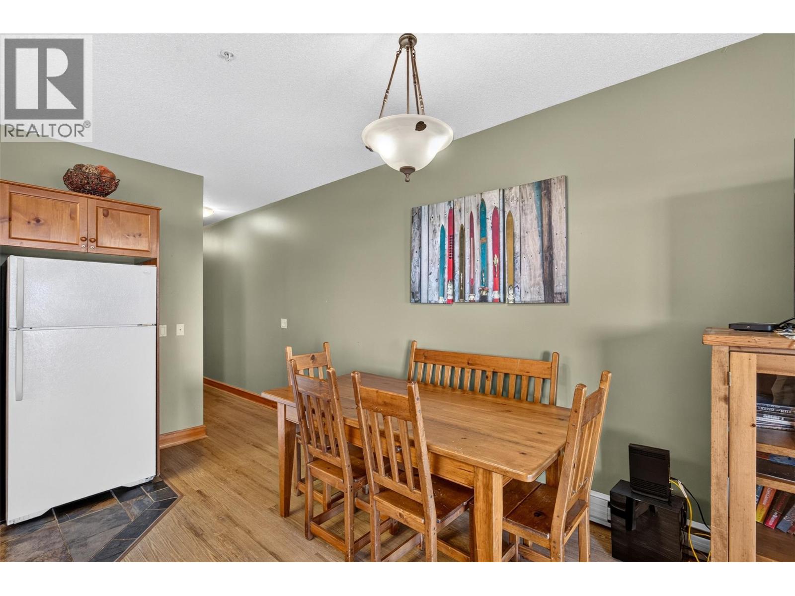 5873 Snow Pines Crescent Unit# A Property Photo 5