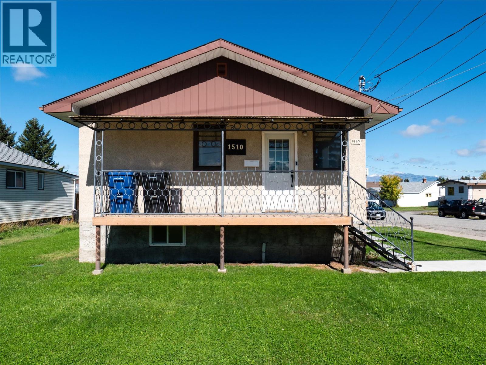 1510 4th Street N Property Photo 3