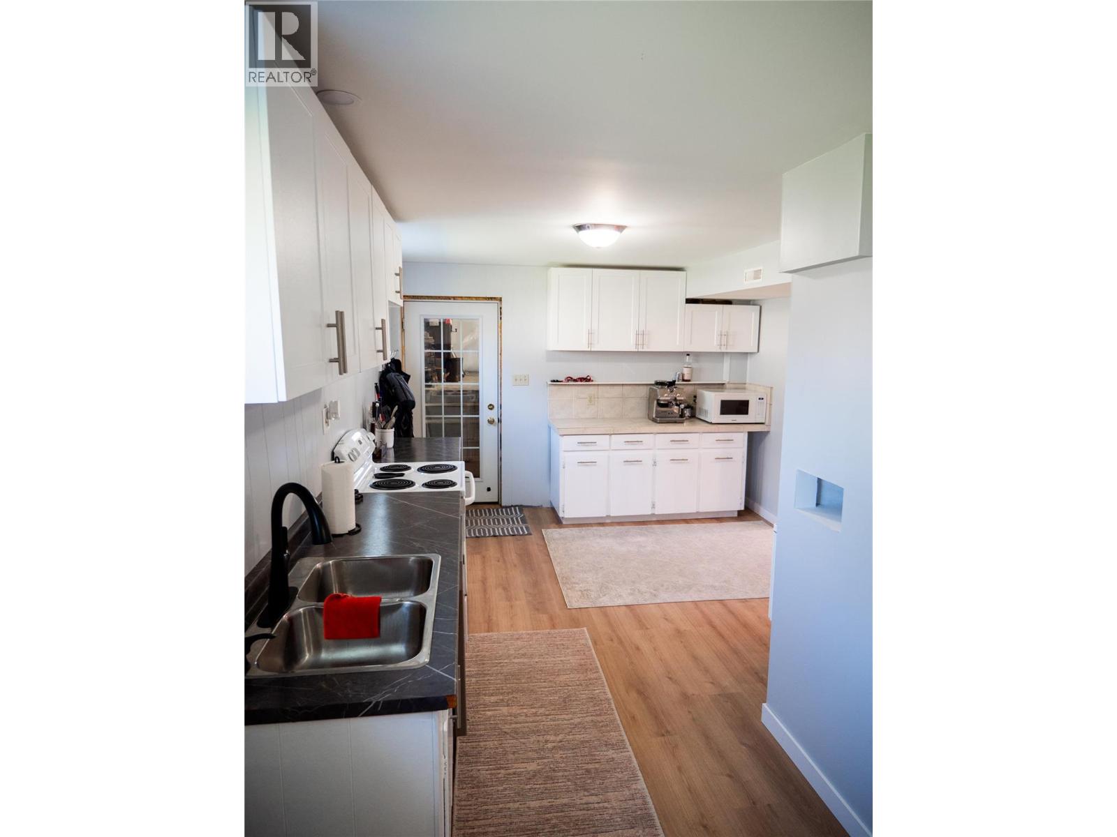 1510 4th Street N Property Photo 18