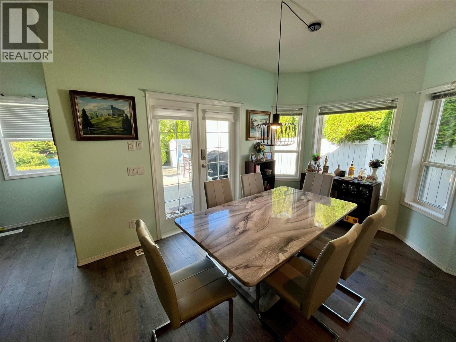 358 Oak Avenue Property Photo 19