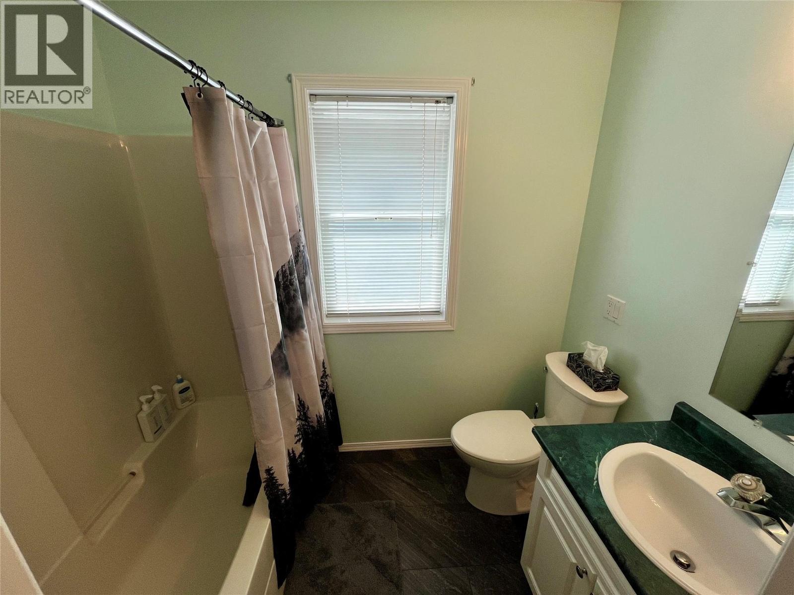 358 Oak Avenue Property Photo 40