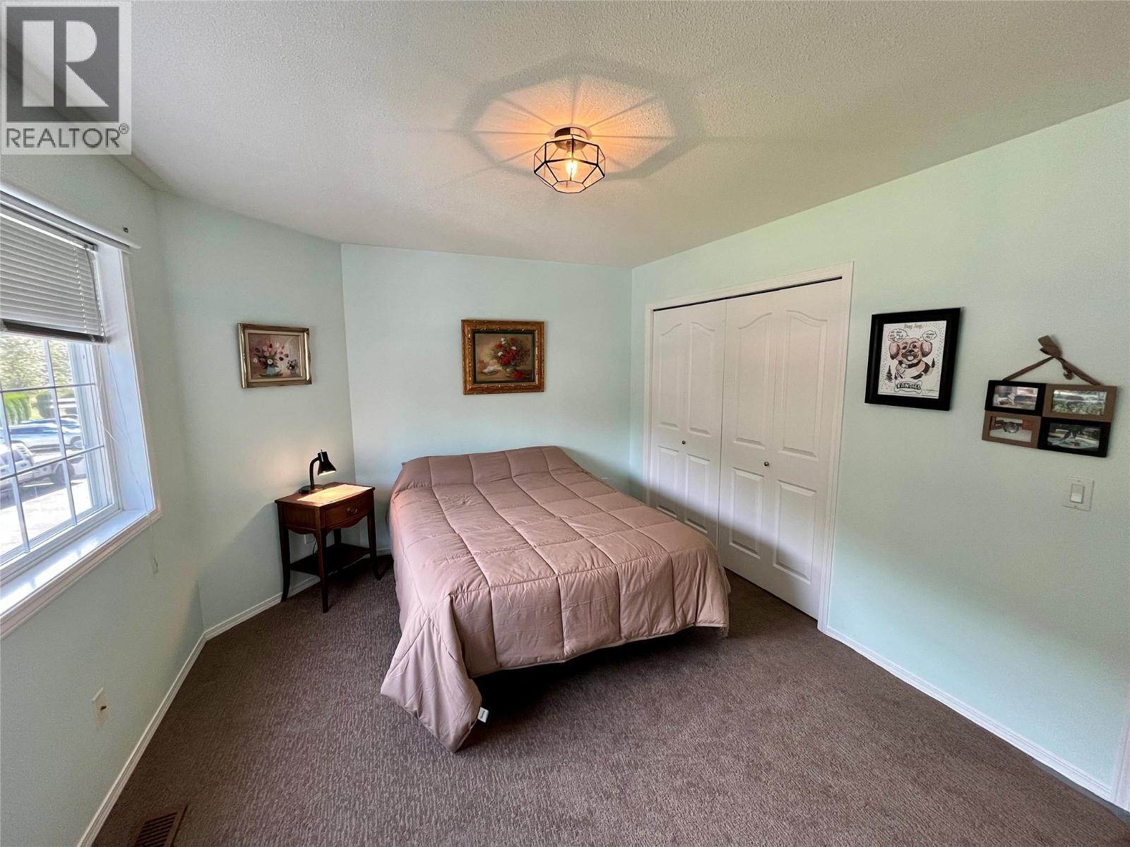 358 Oak Avenue Property Photo 42
