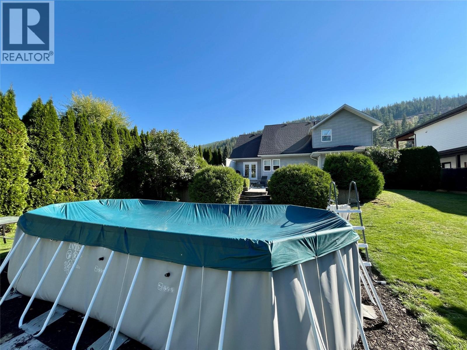 358 Oak Avenue Property Photo 64