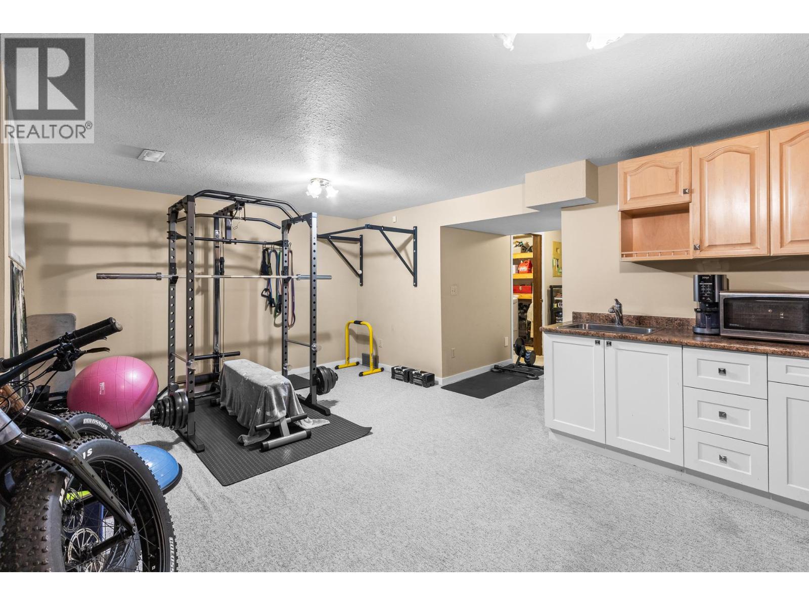 2125 Burtch Road Unit# 201 Property Photo 31