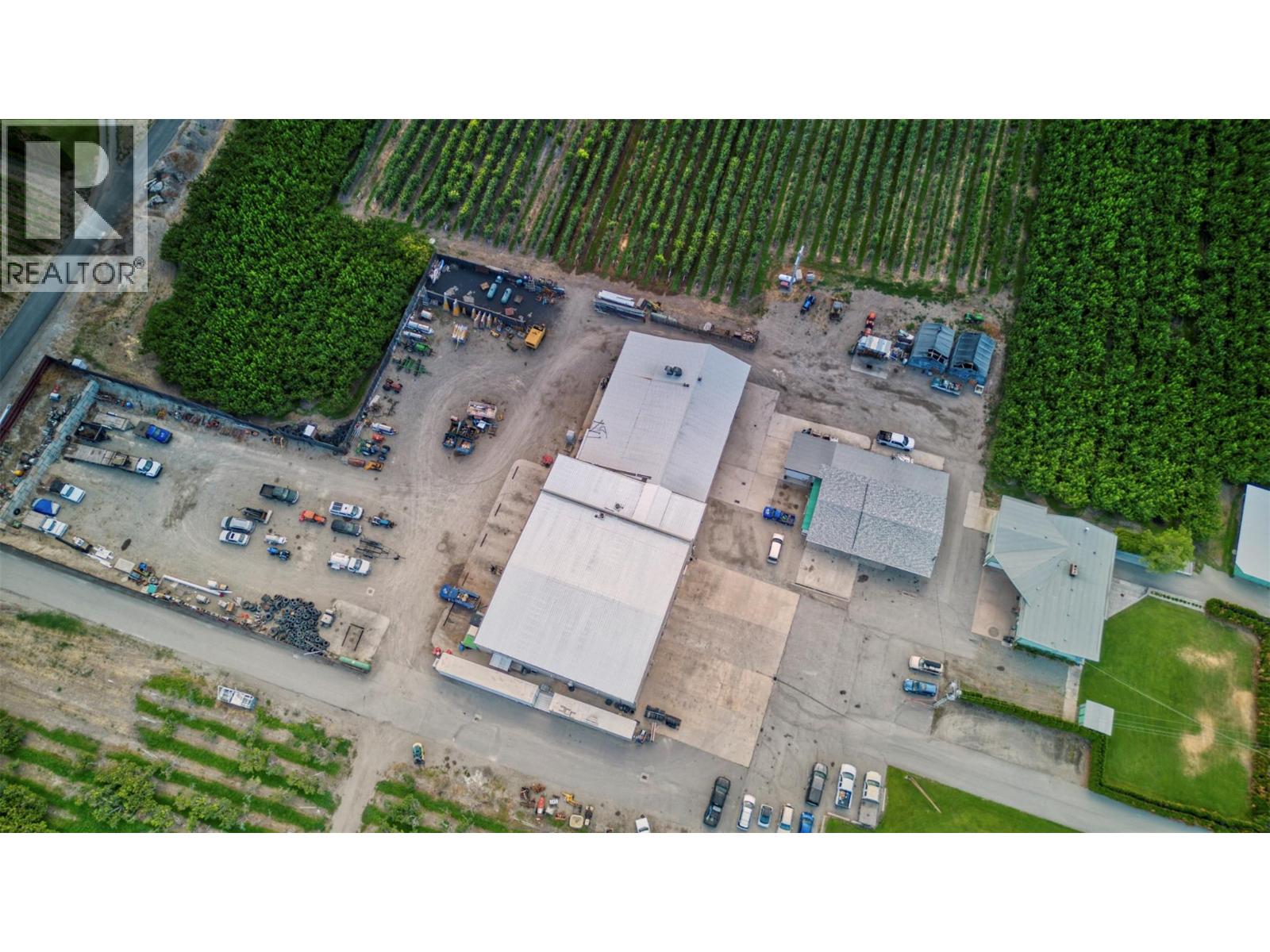 15210 97 Highway Property Photo 4