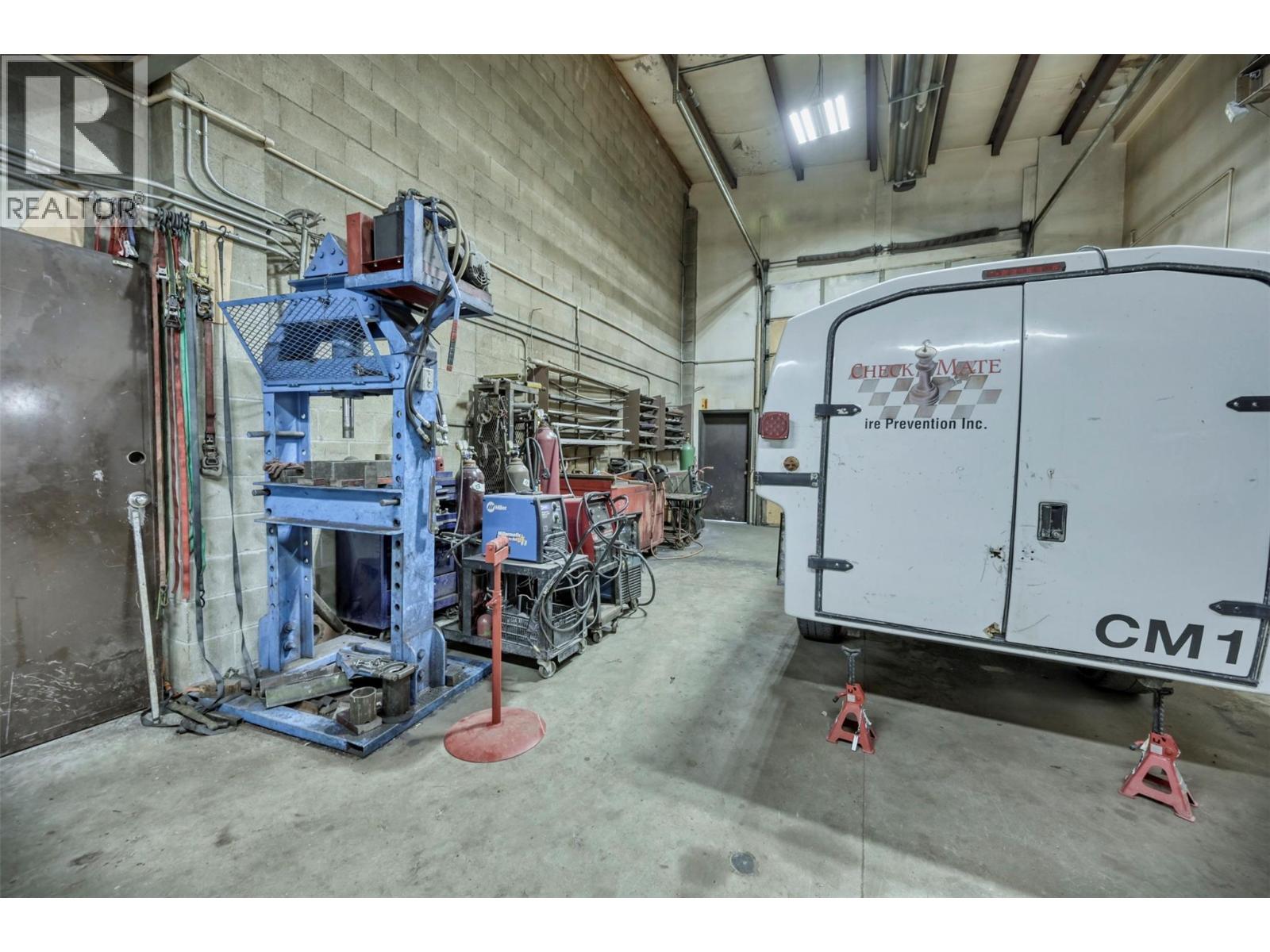 15210 97 Highway Property Photo 19