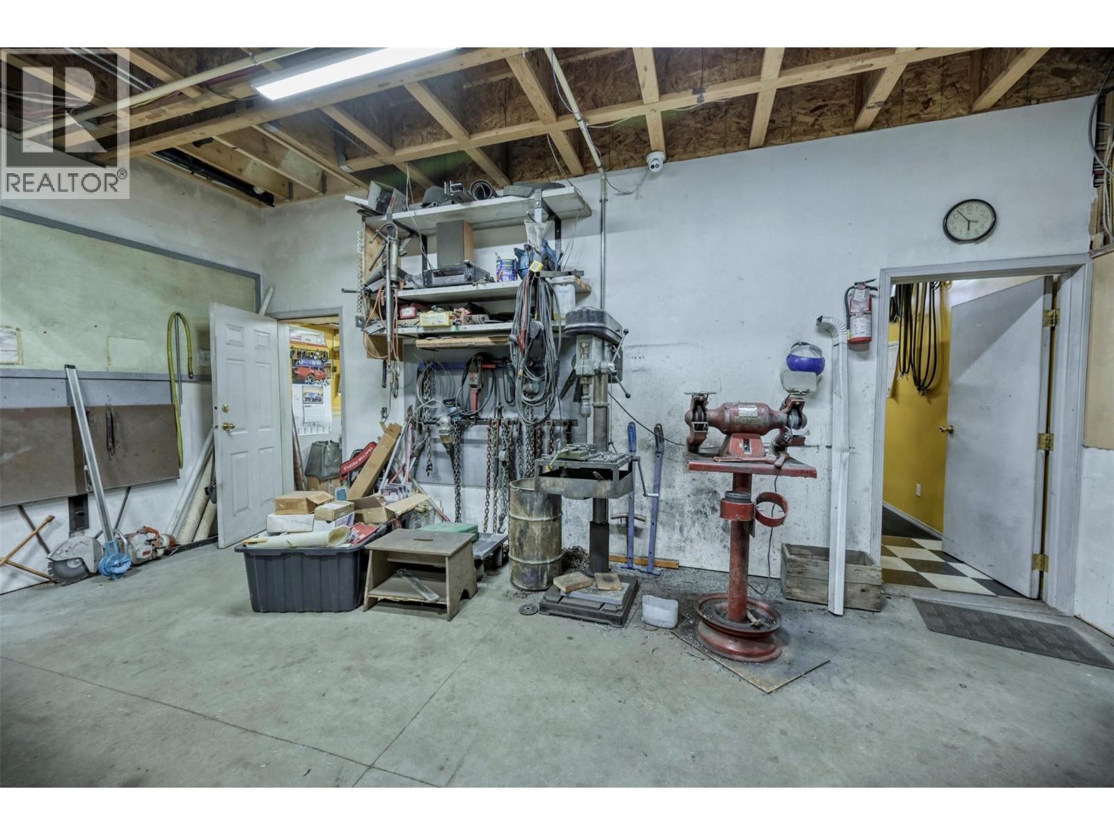 15210 97 Highway Property Photo 20