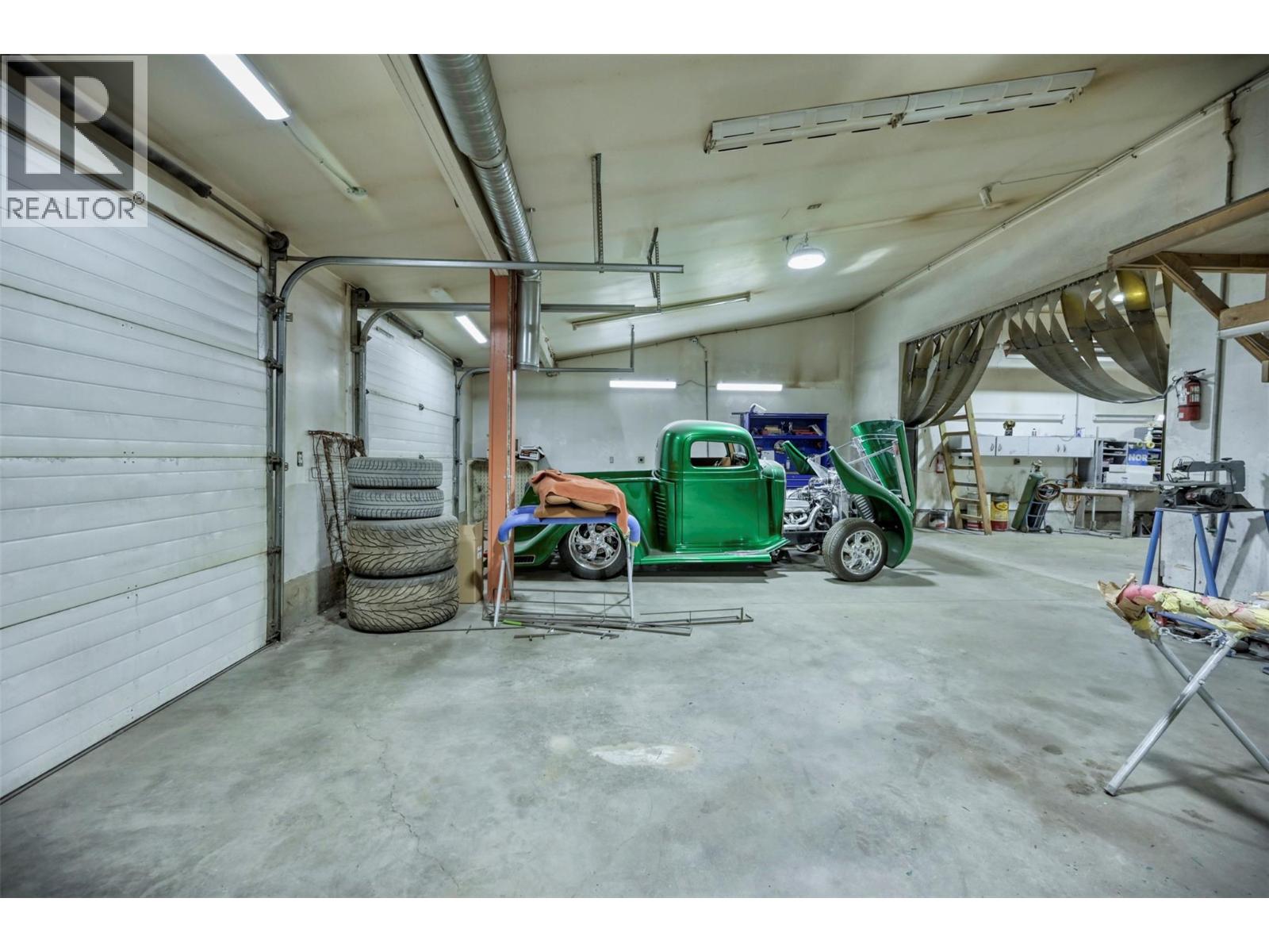 15210 97 Highway Property Photo 23