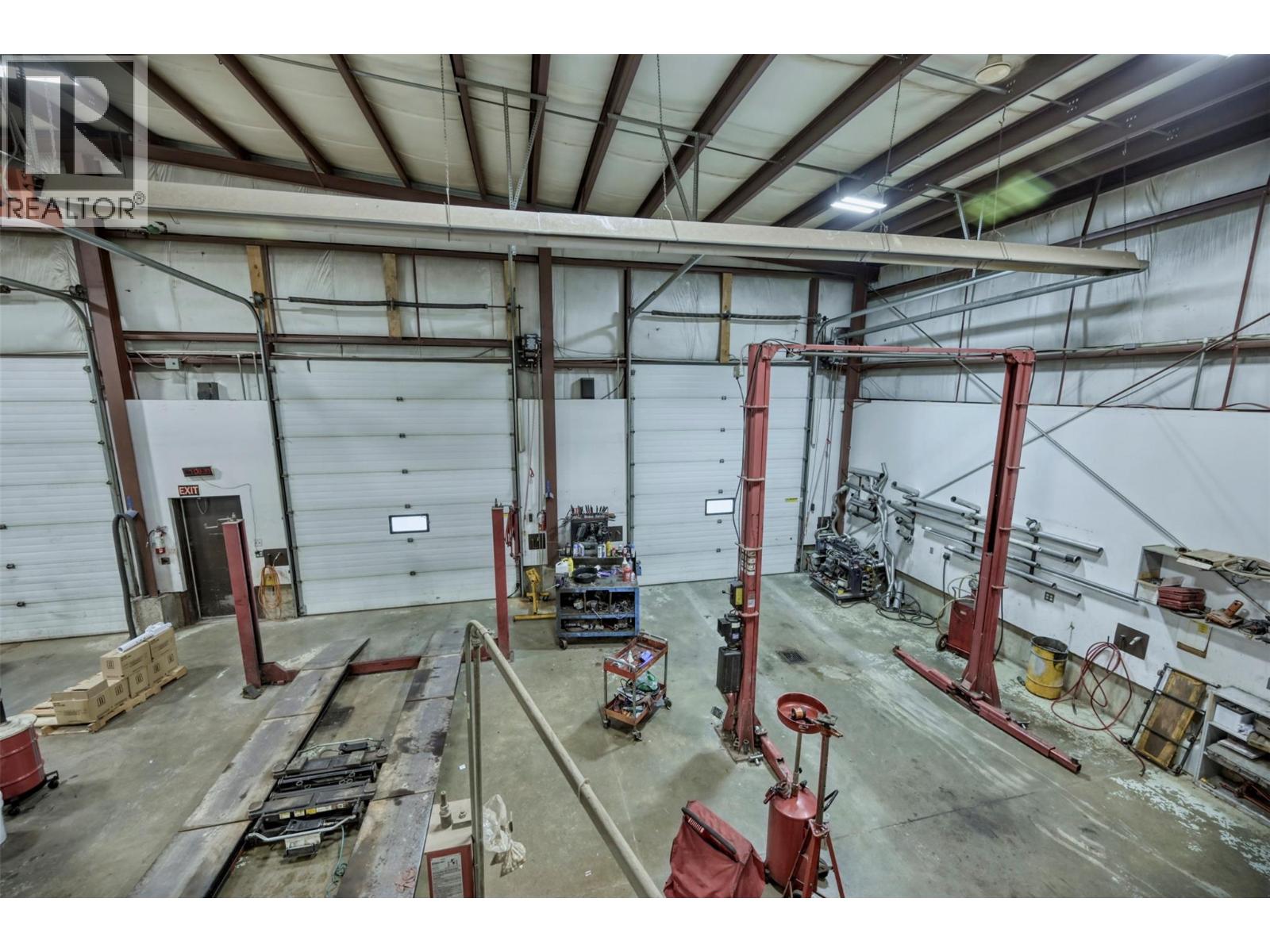 15210 97 Highway Property Photo 30