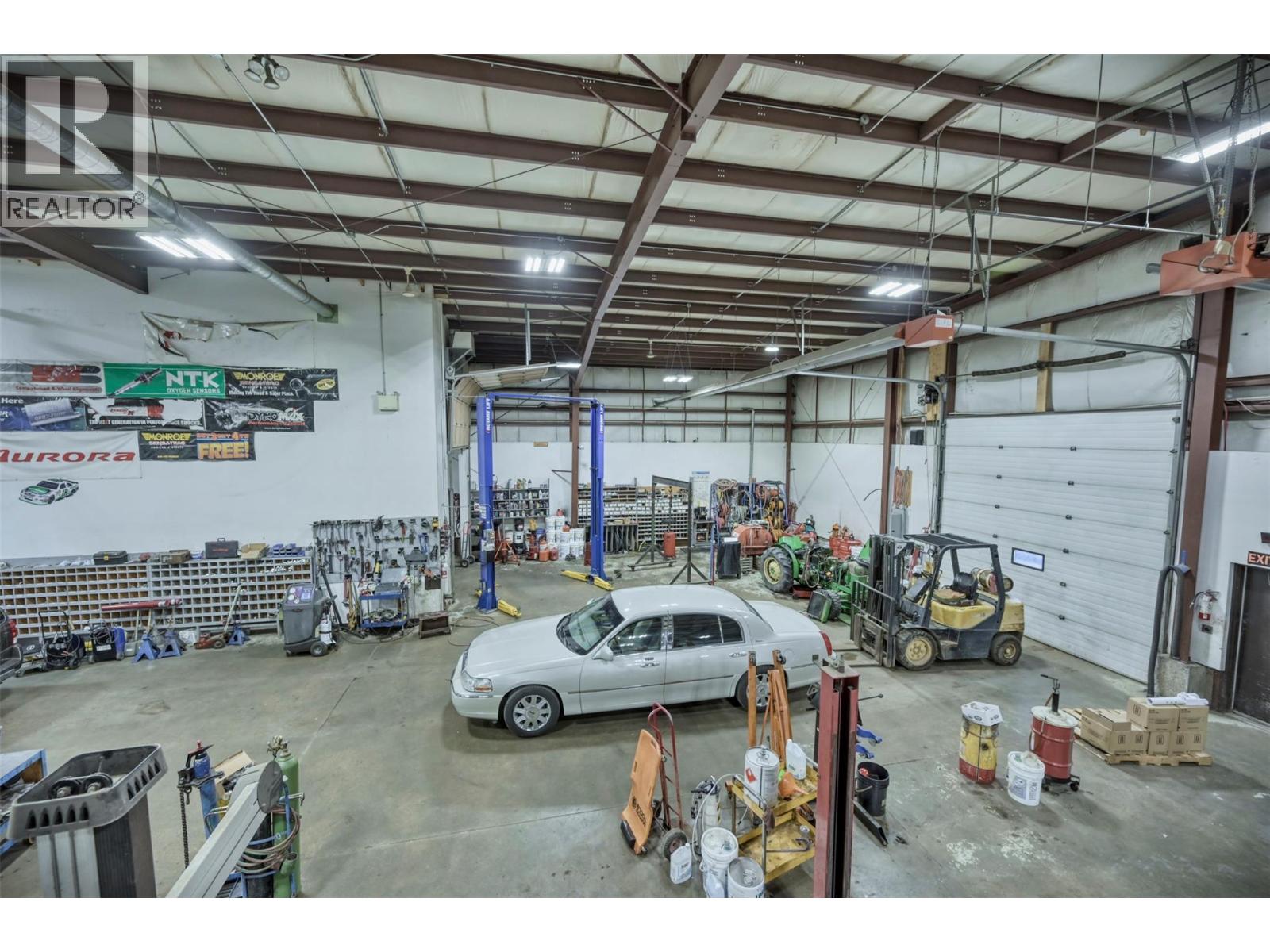 15210 97 Highway Property Photo 31