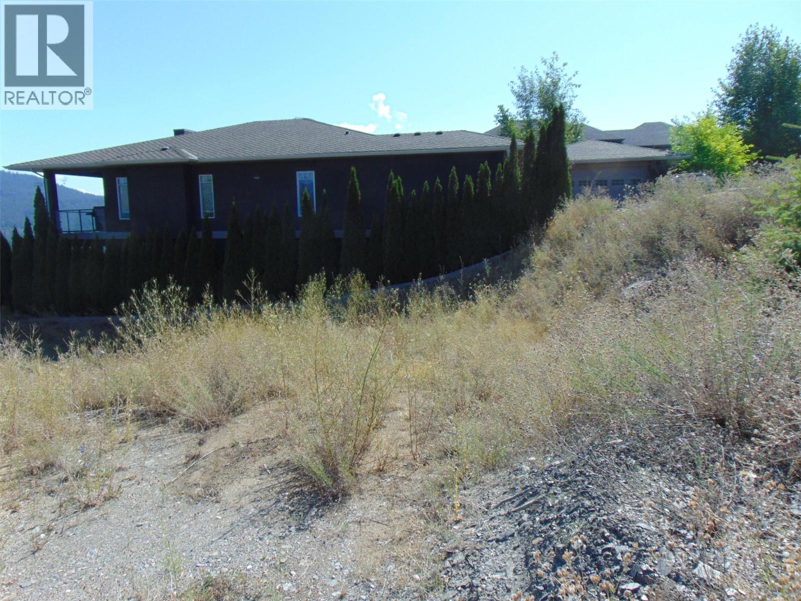 2624 Highlands Drive Property Photo 6