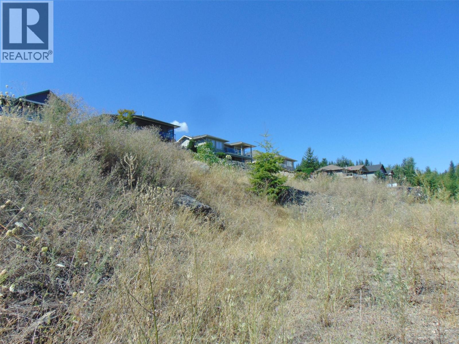 2624 Highlands Drive Property Photo 8