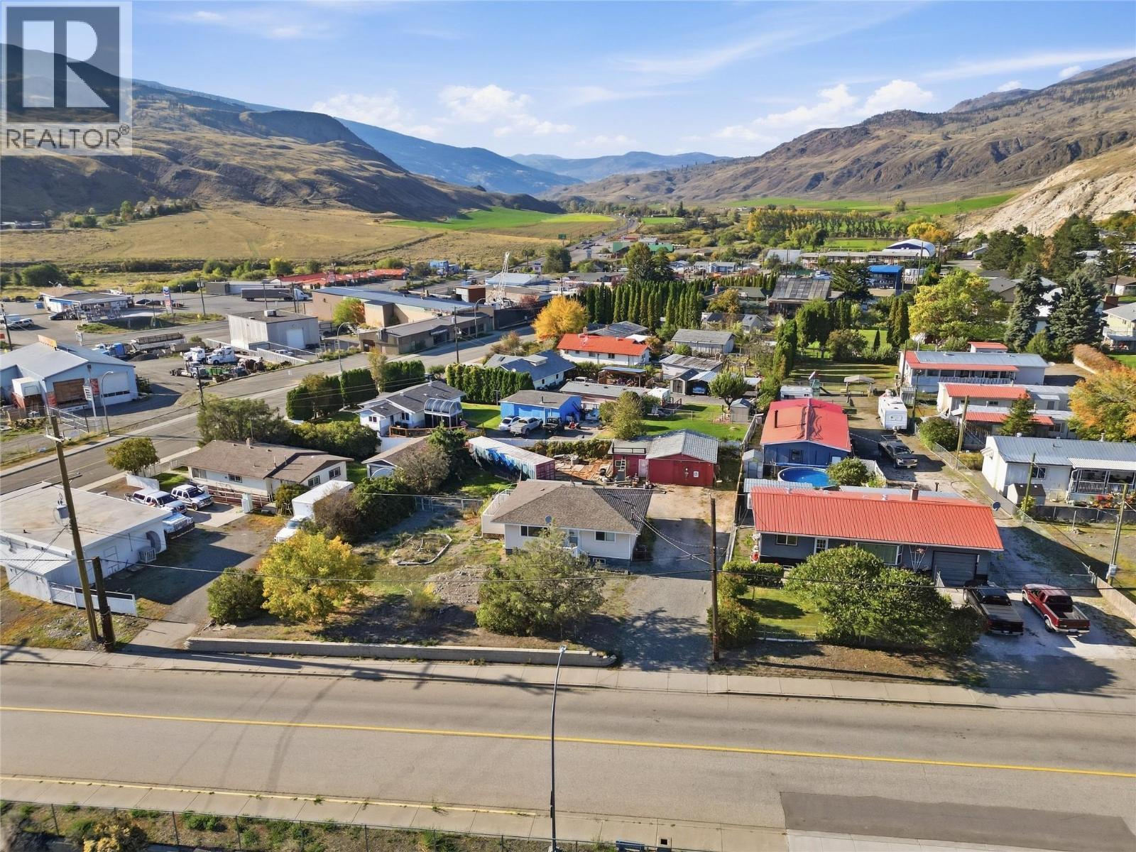 1205 Stage Road Property Photo 4