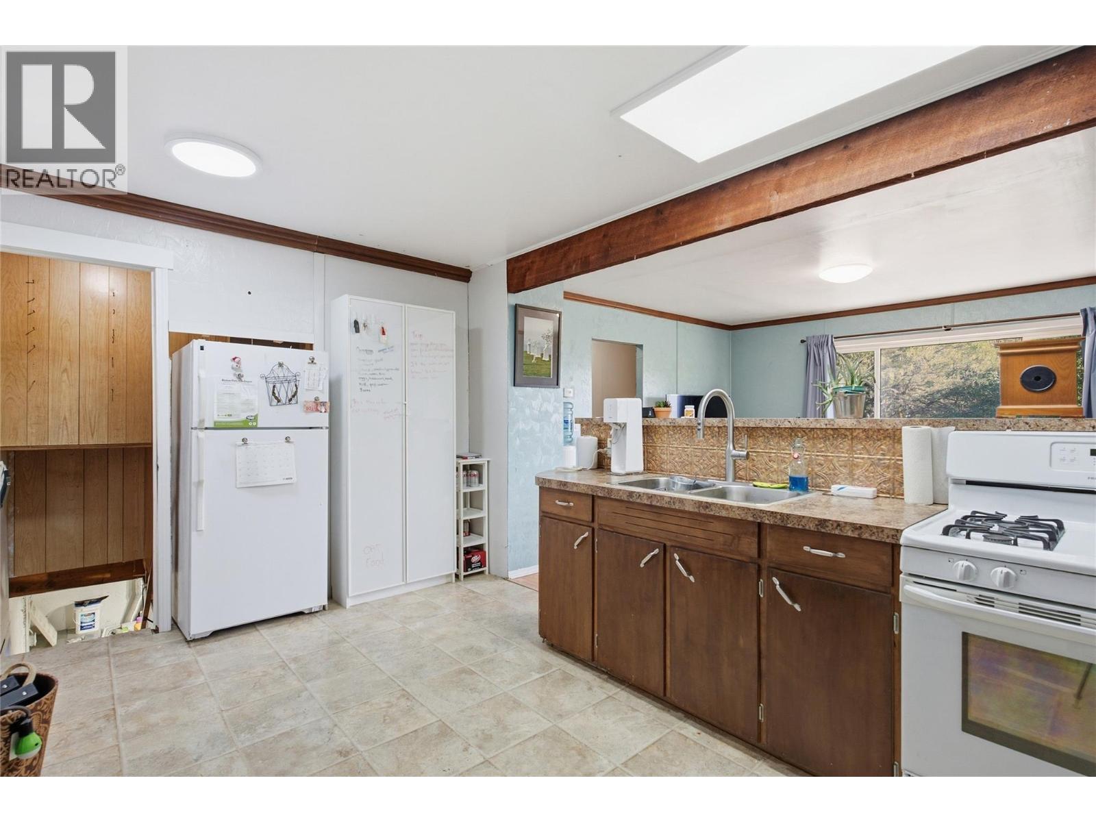 1205 Stage Road Property Photo 15