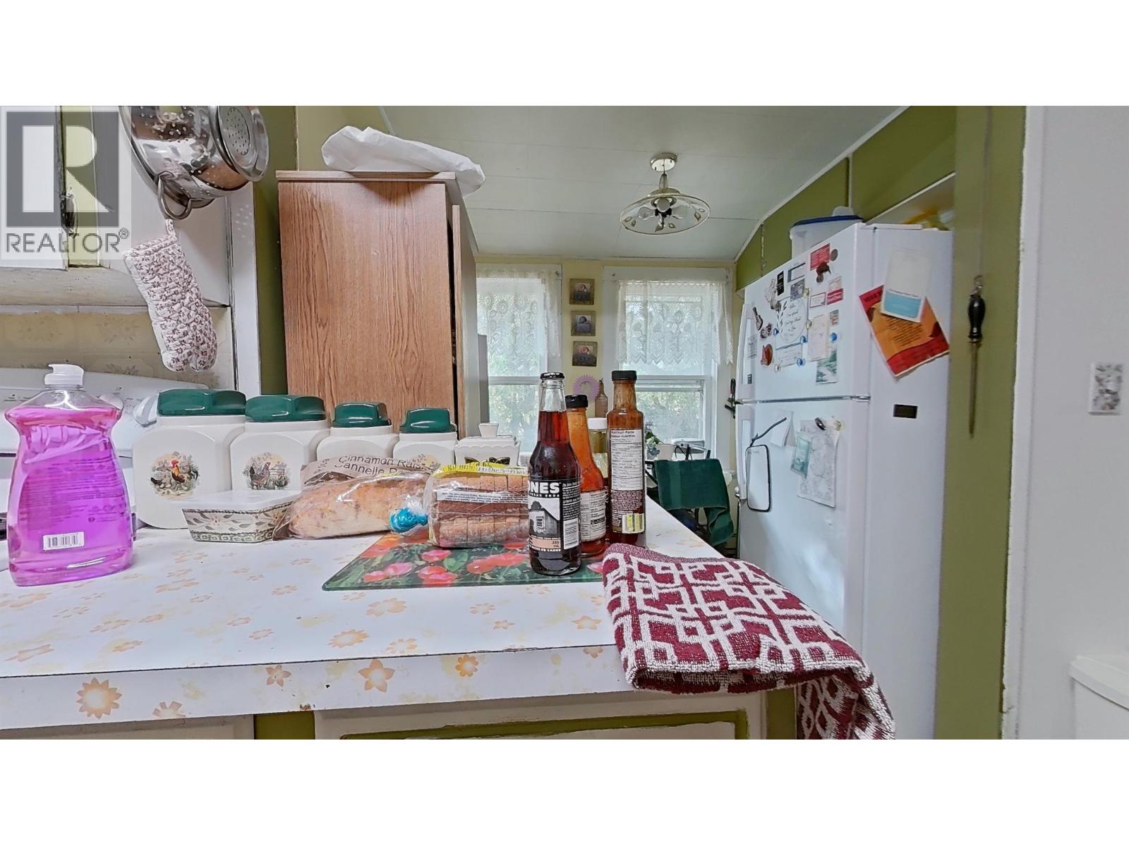 916 Cook Street Property Photo 30