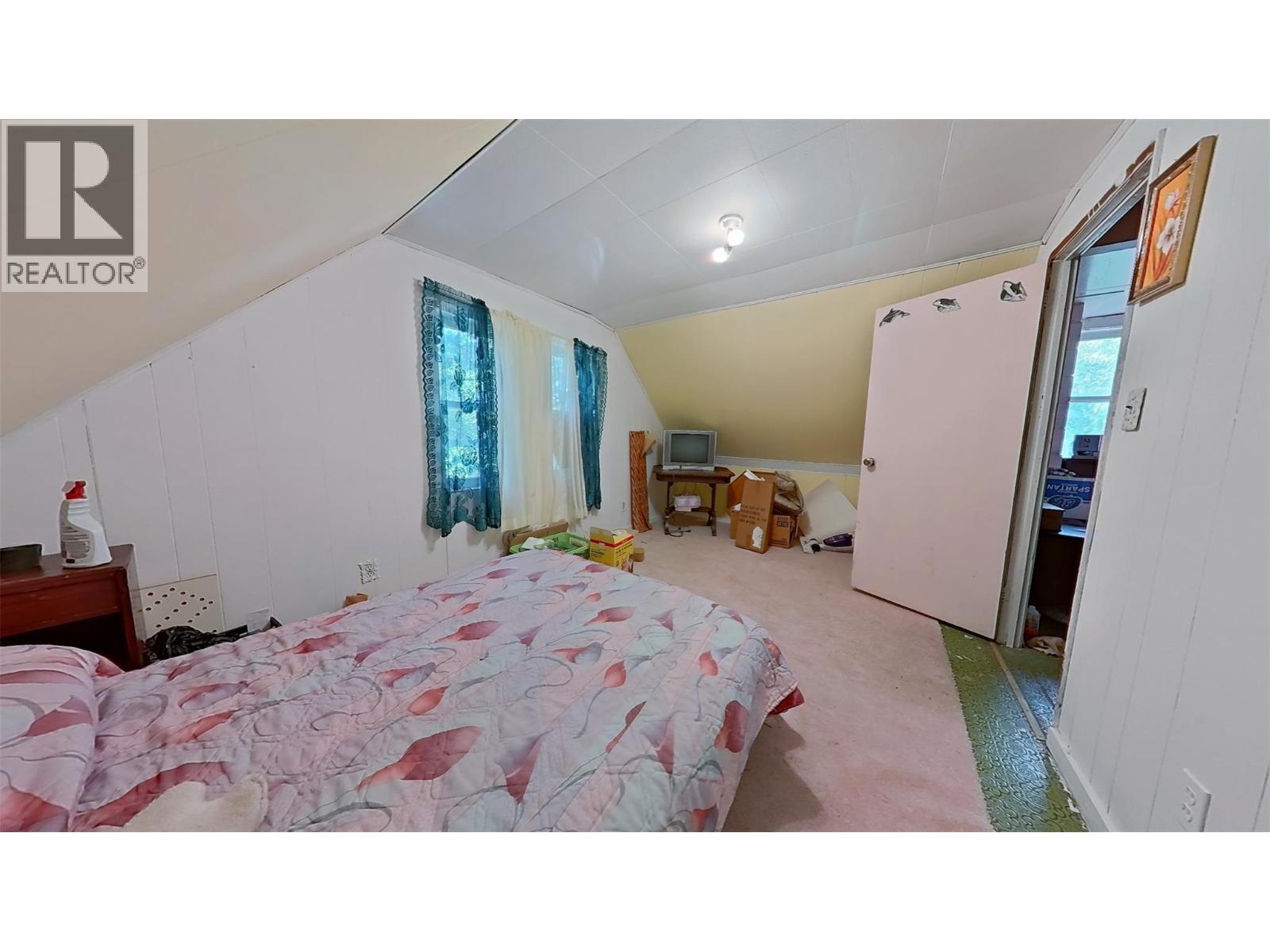 916 Cook Street Property Photo 41