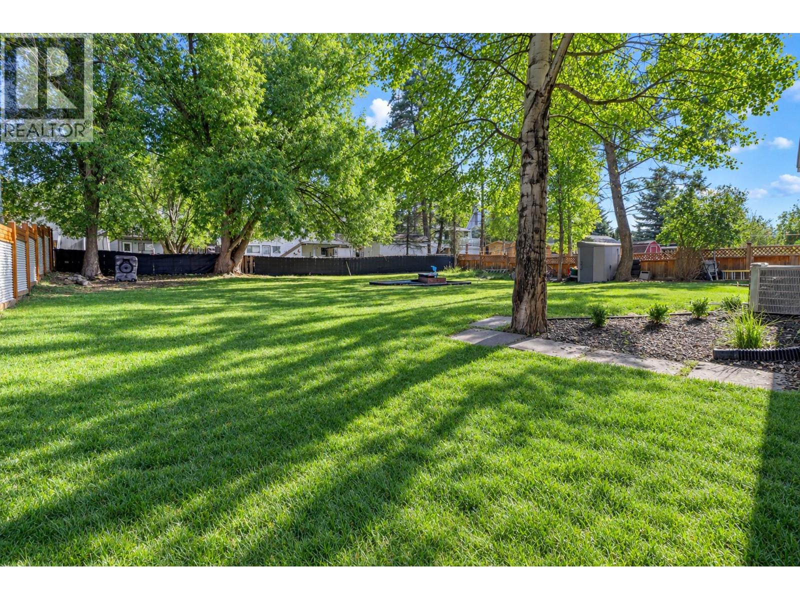 1816 Mt Connell Crescent Property Photo 4