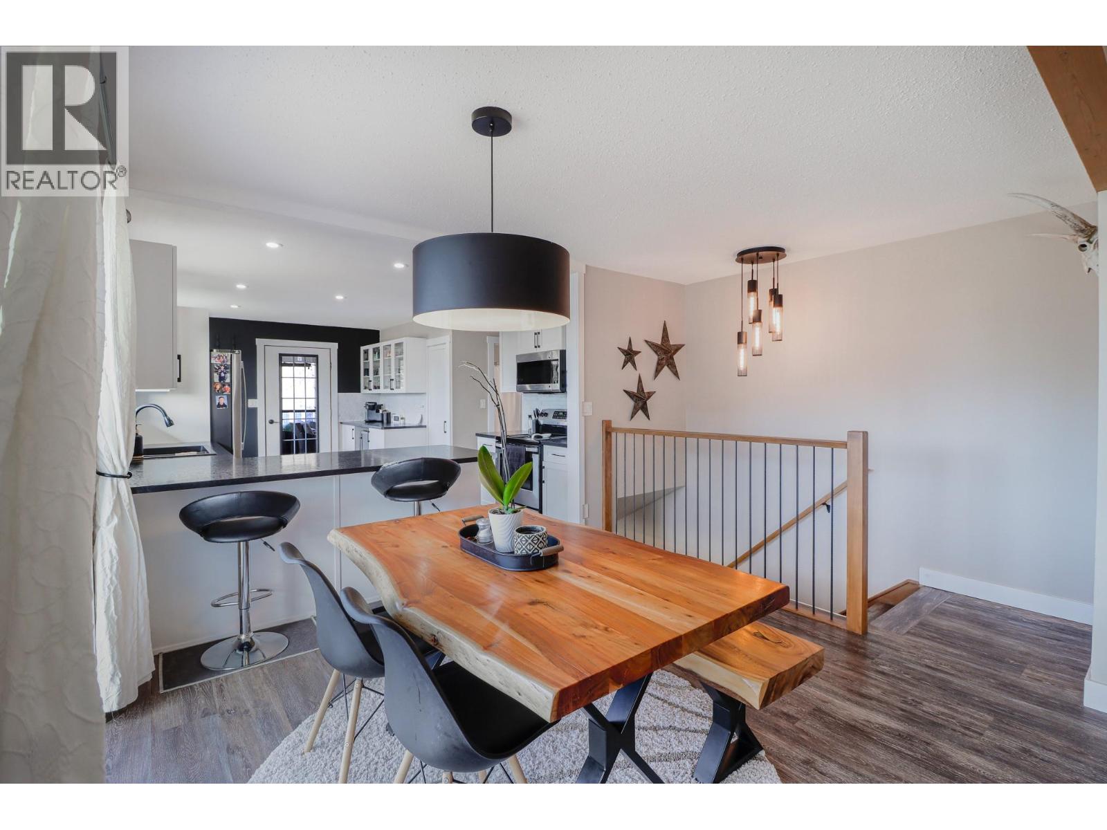 1816 Mt Connell Crescent Property Photo 13