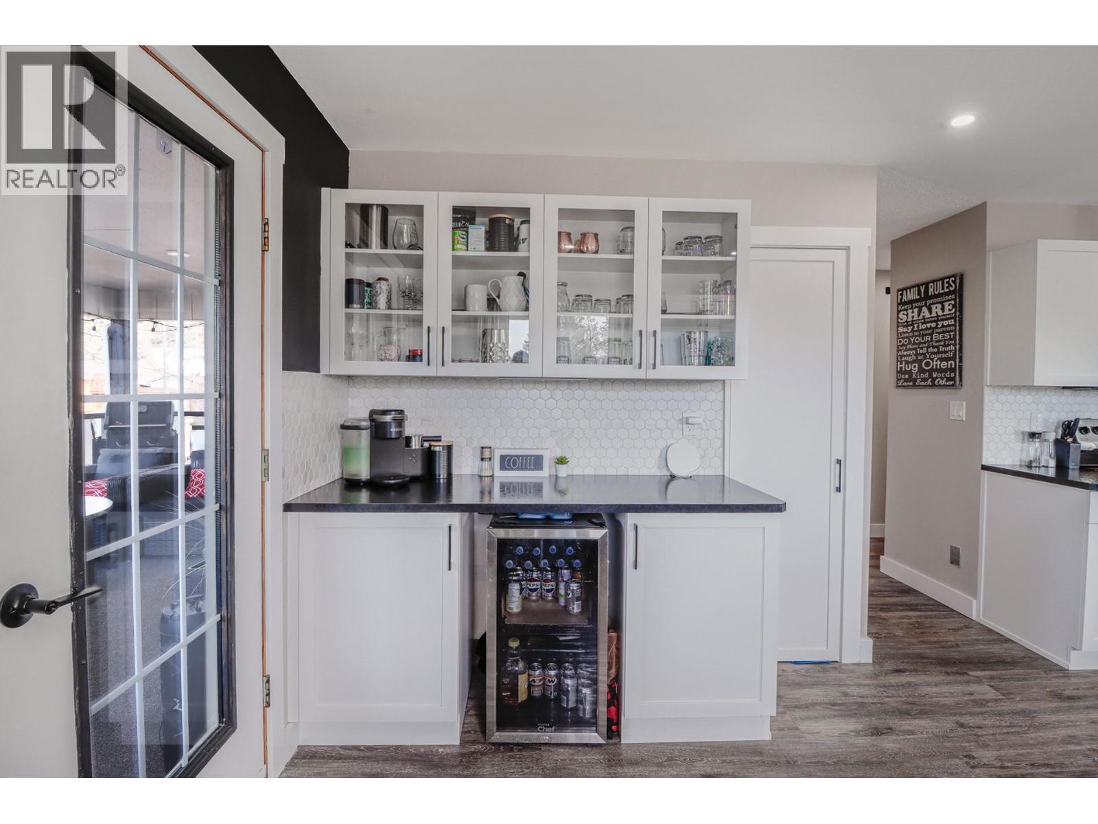 1816 Mt Connell Crescent Property Photo 18