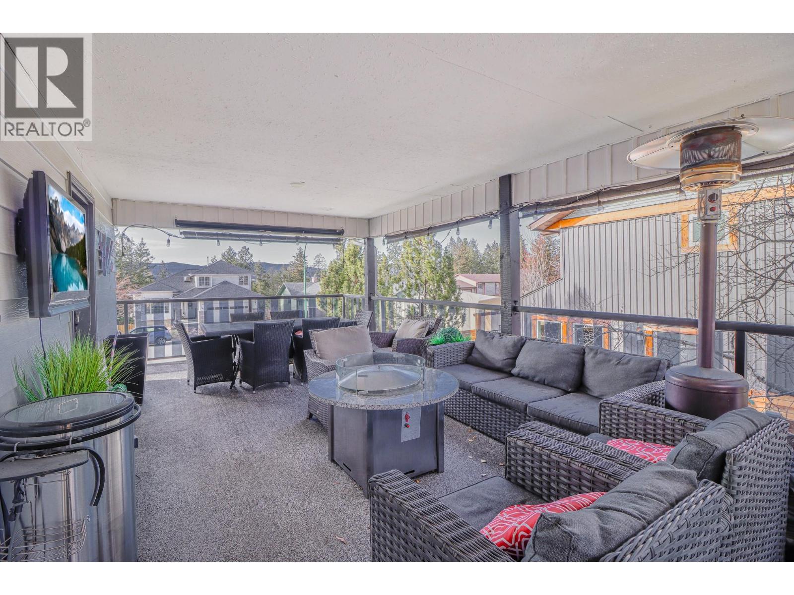 1816 Mt Connell Crescent Property Photo 19