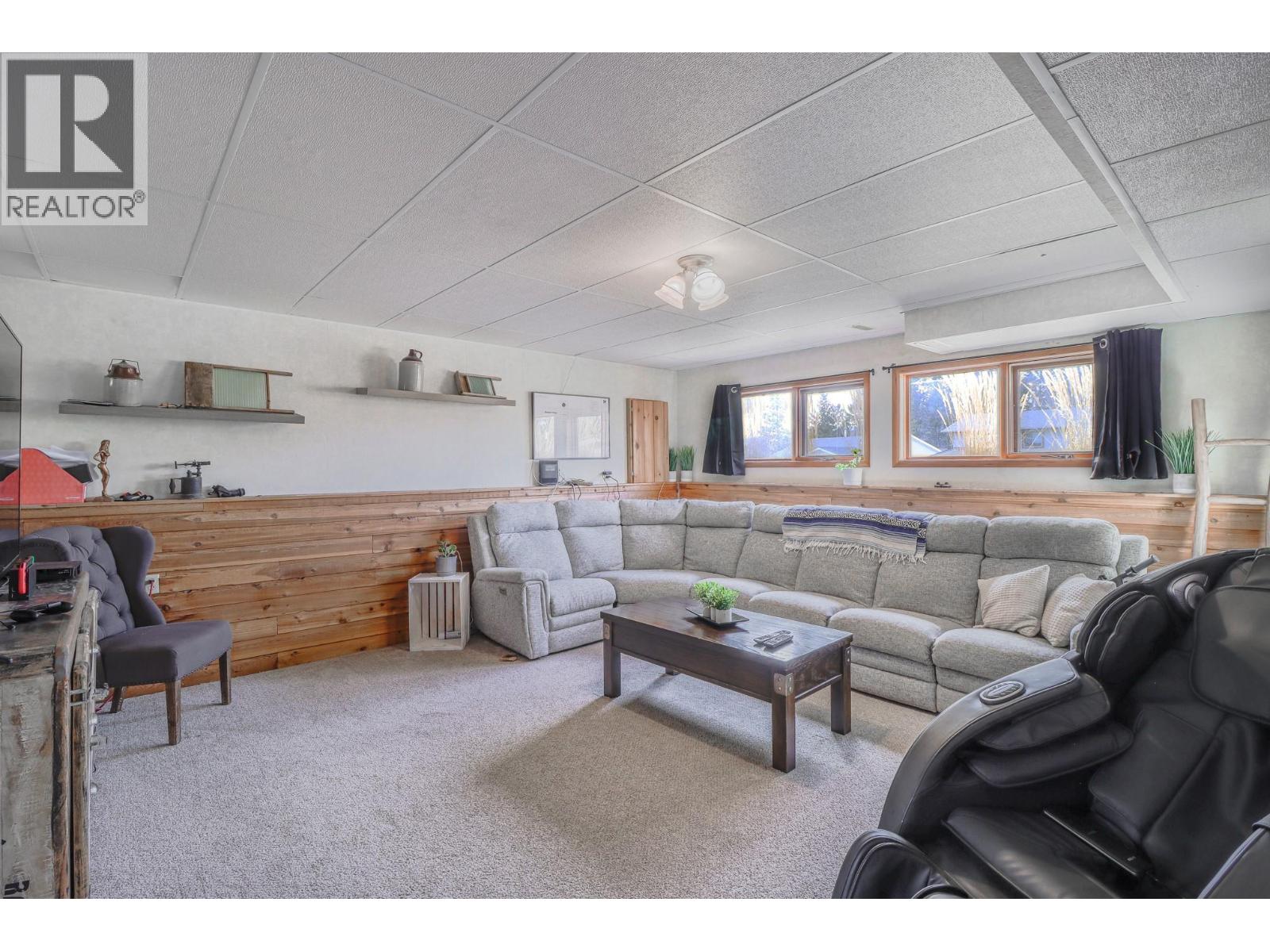 1816 Mt Connell Crescent Property Photo 29