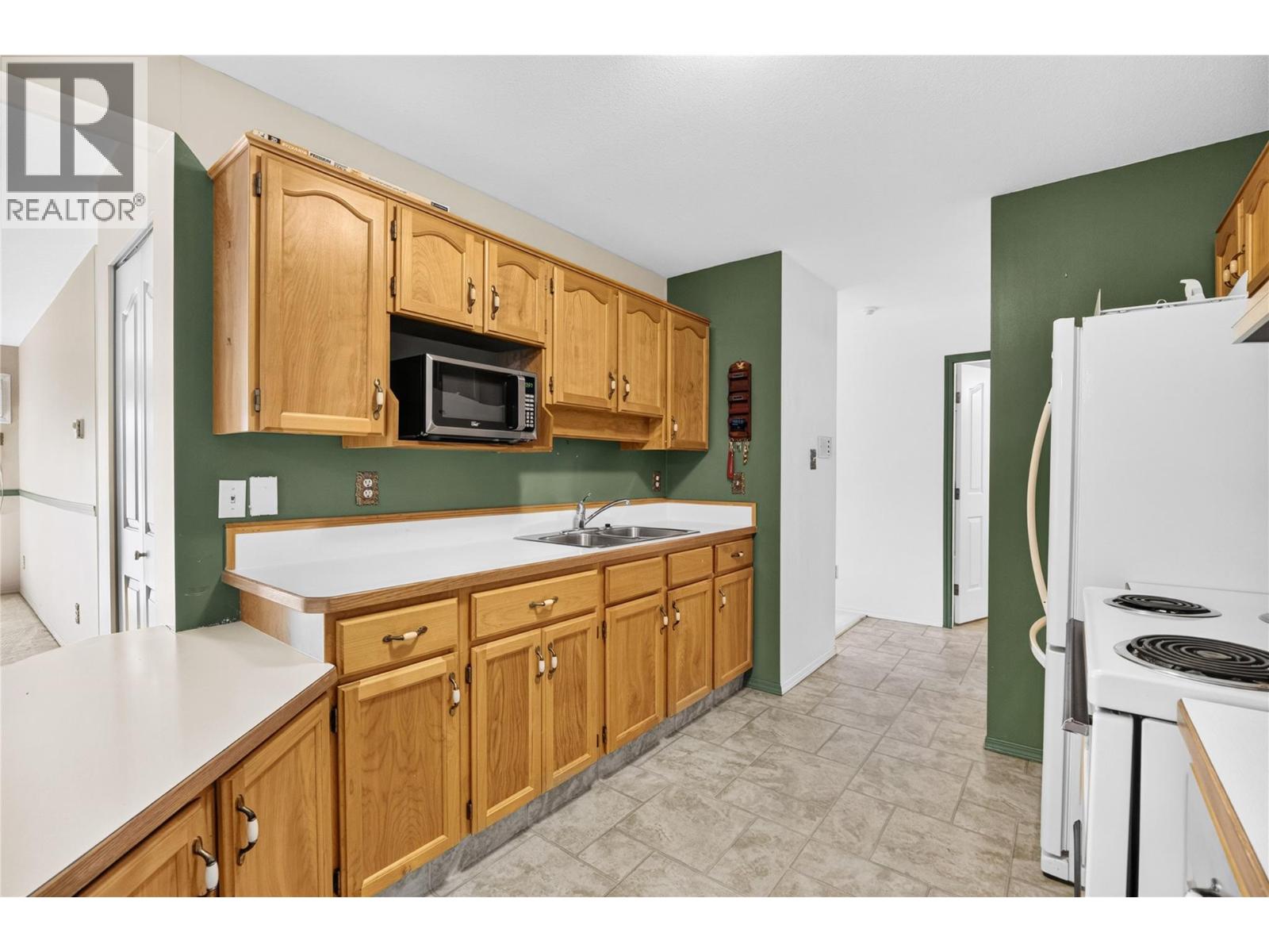 133 Winnipeg Street Unit# 204 Property Photo 3