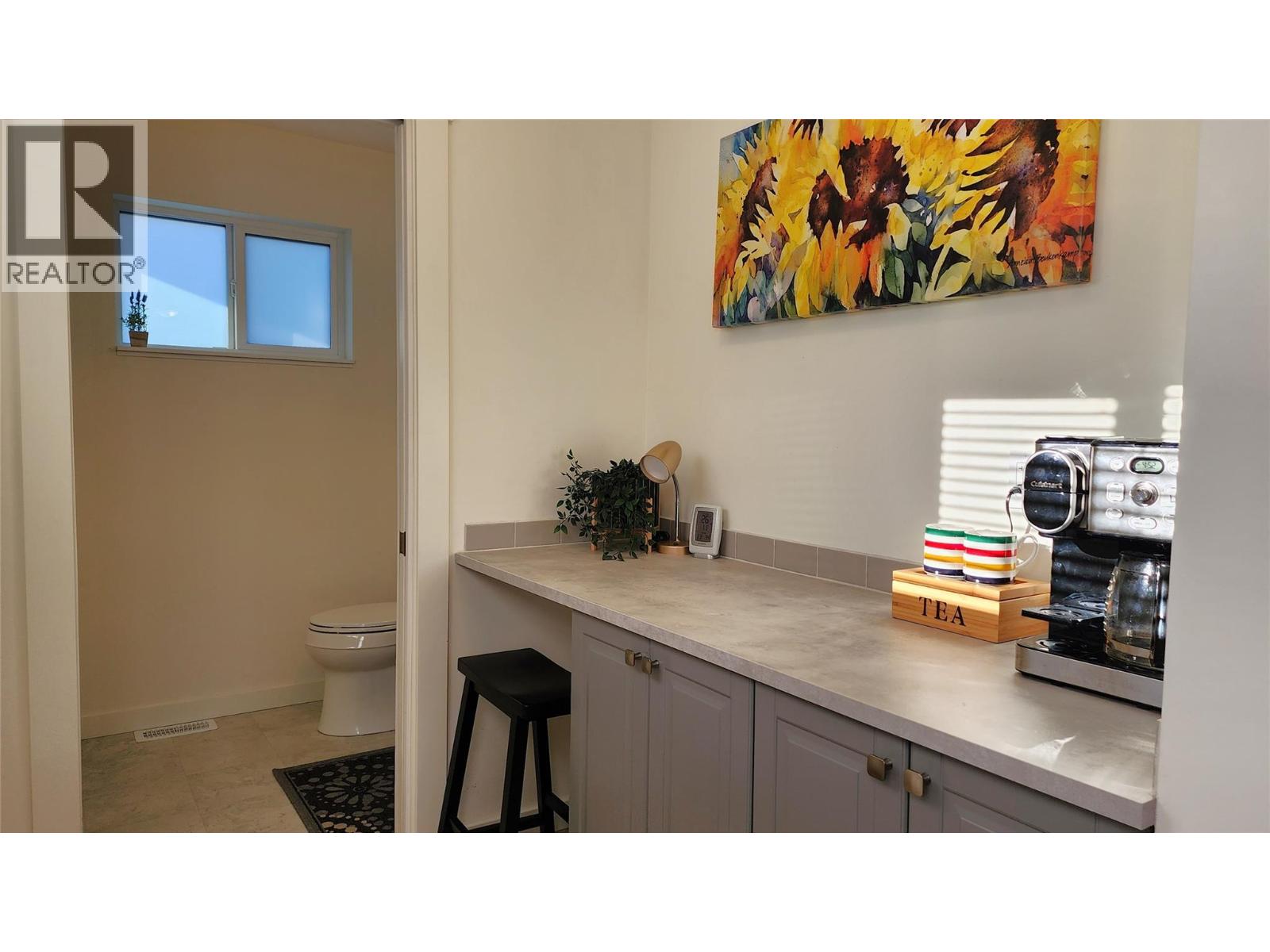 459 Whitman Way Property Photo 26