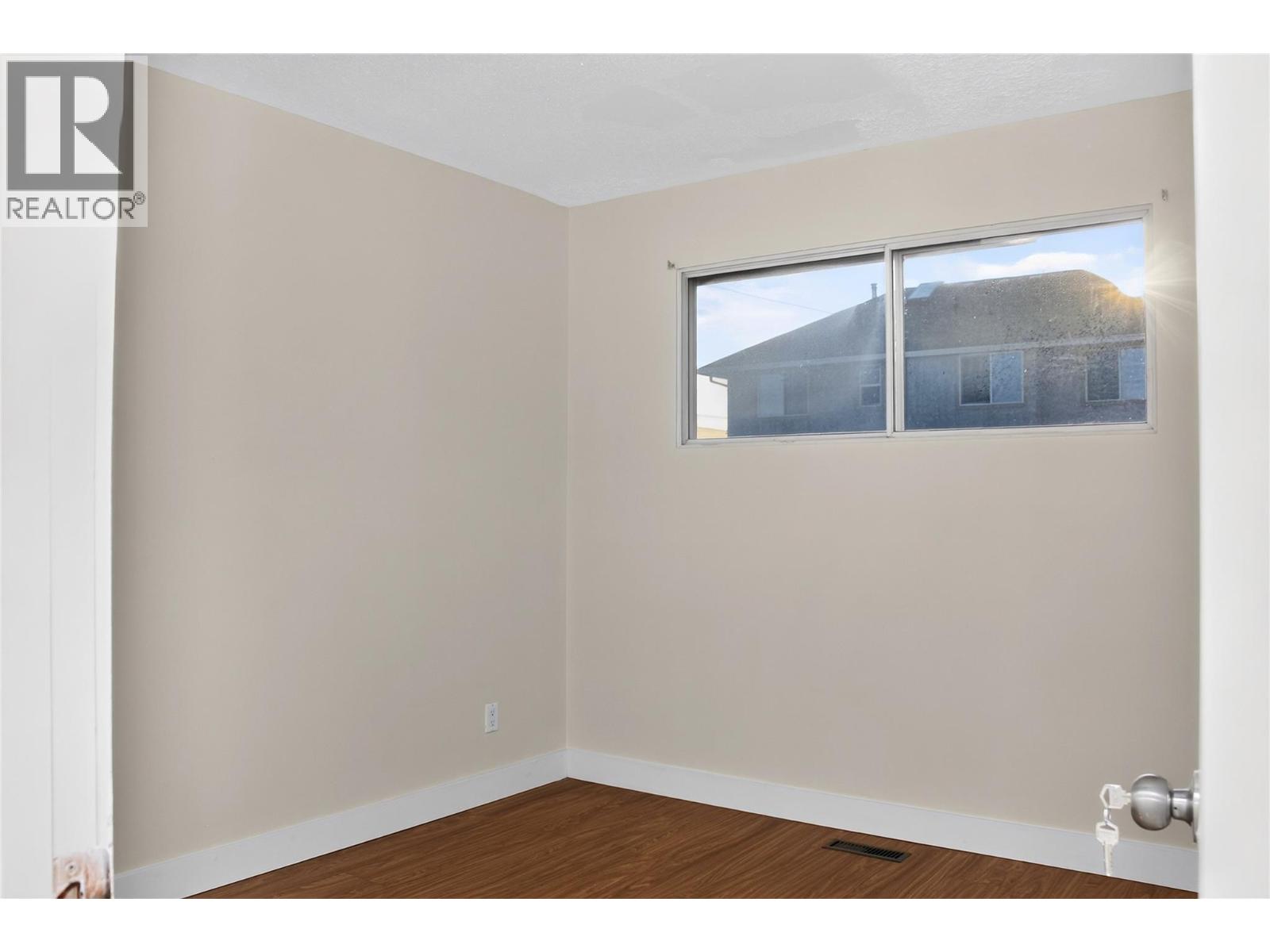 800 Valhalla Drive Unit# 100 Property Photo 24