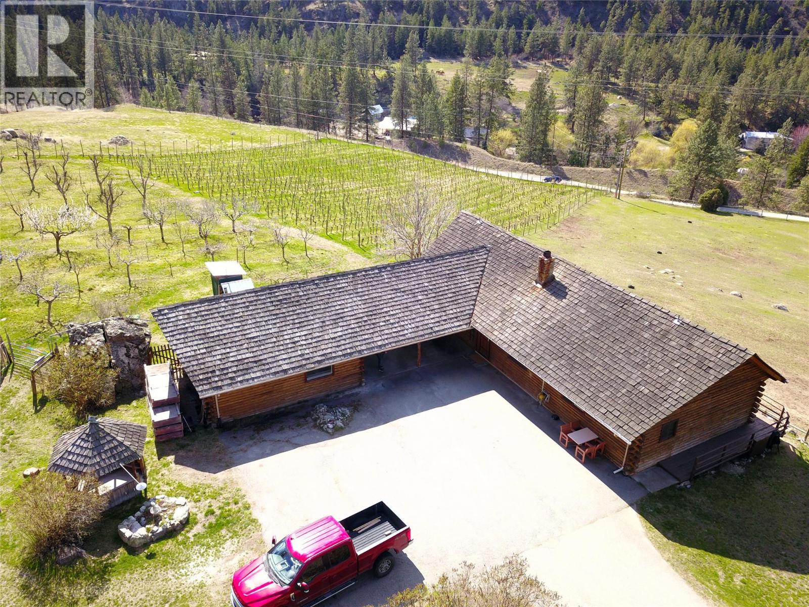 3655 Mclean Creek Road Property Photo 3