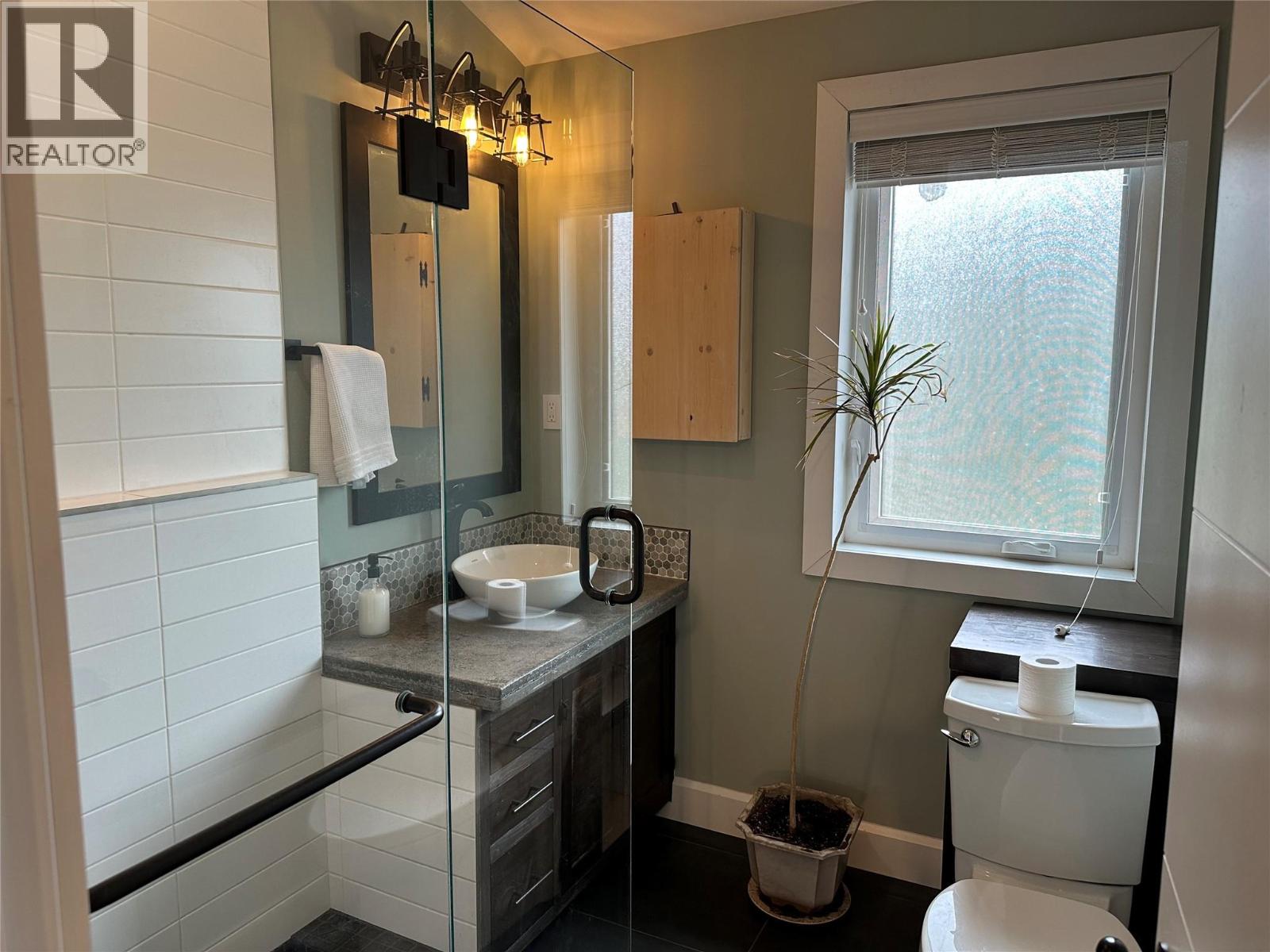 3655 Mclean Creek Road Property Photo 28