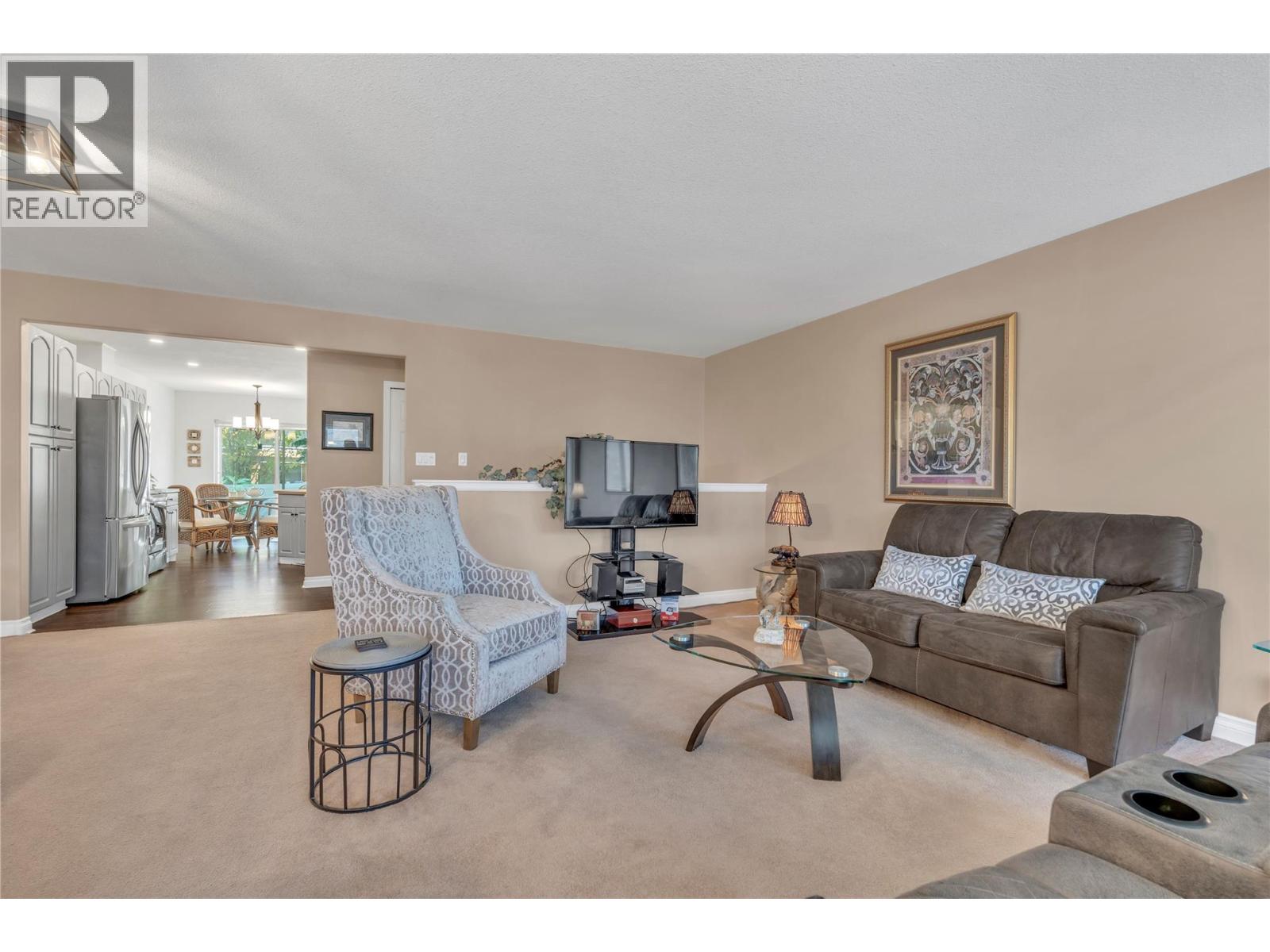 3948 Finnerty Road Unit# 175 Property Photo 12
