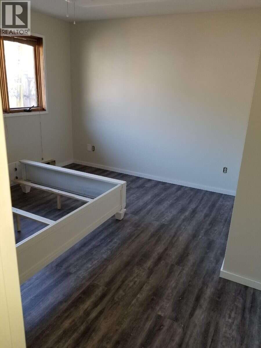 4194 Beach Avenue Property Photo 9