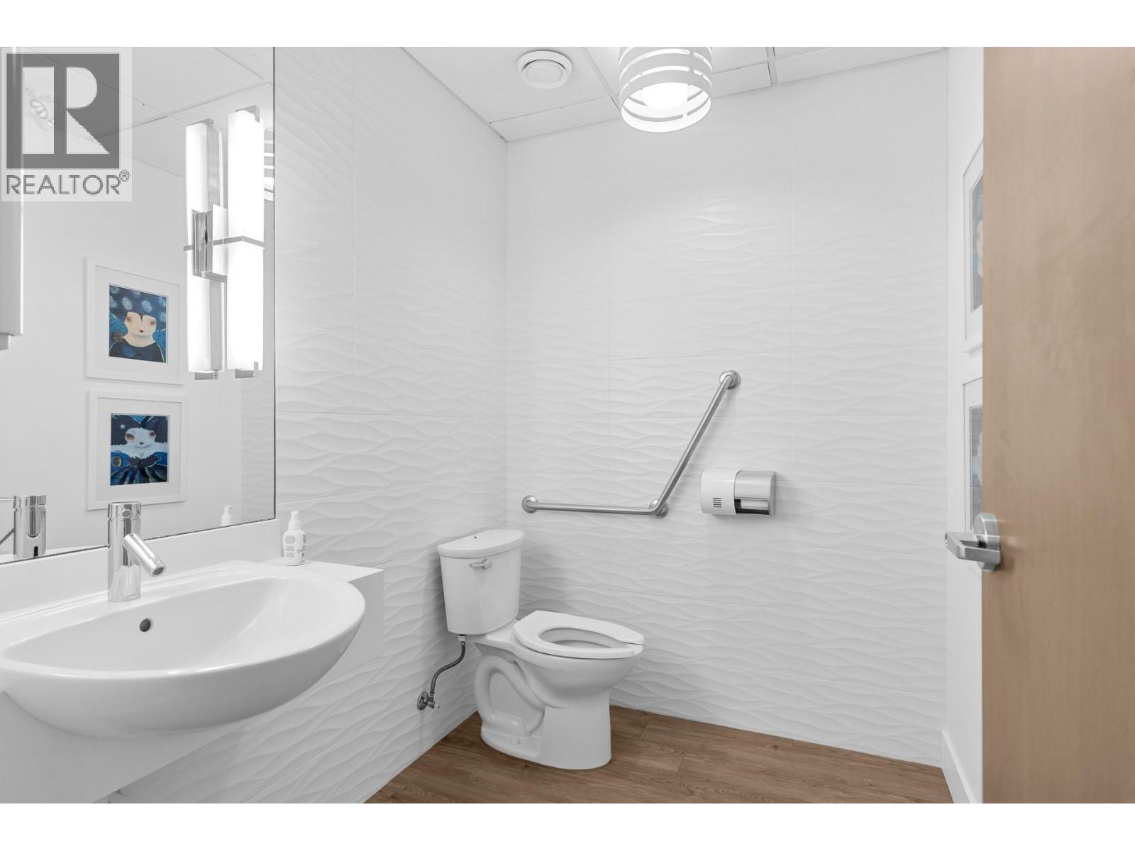 4200 Beach Avenue Unit# 105a Property Photo 49