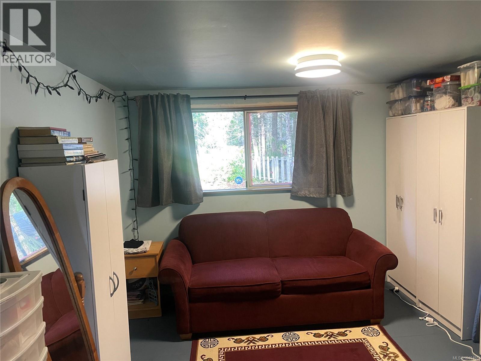 247 Huson Rd Property Photo 11