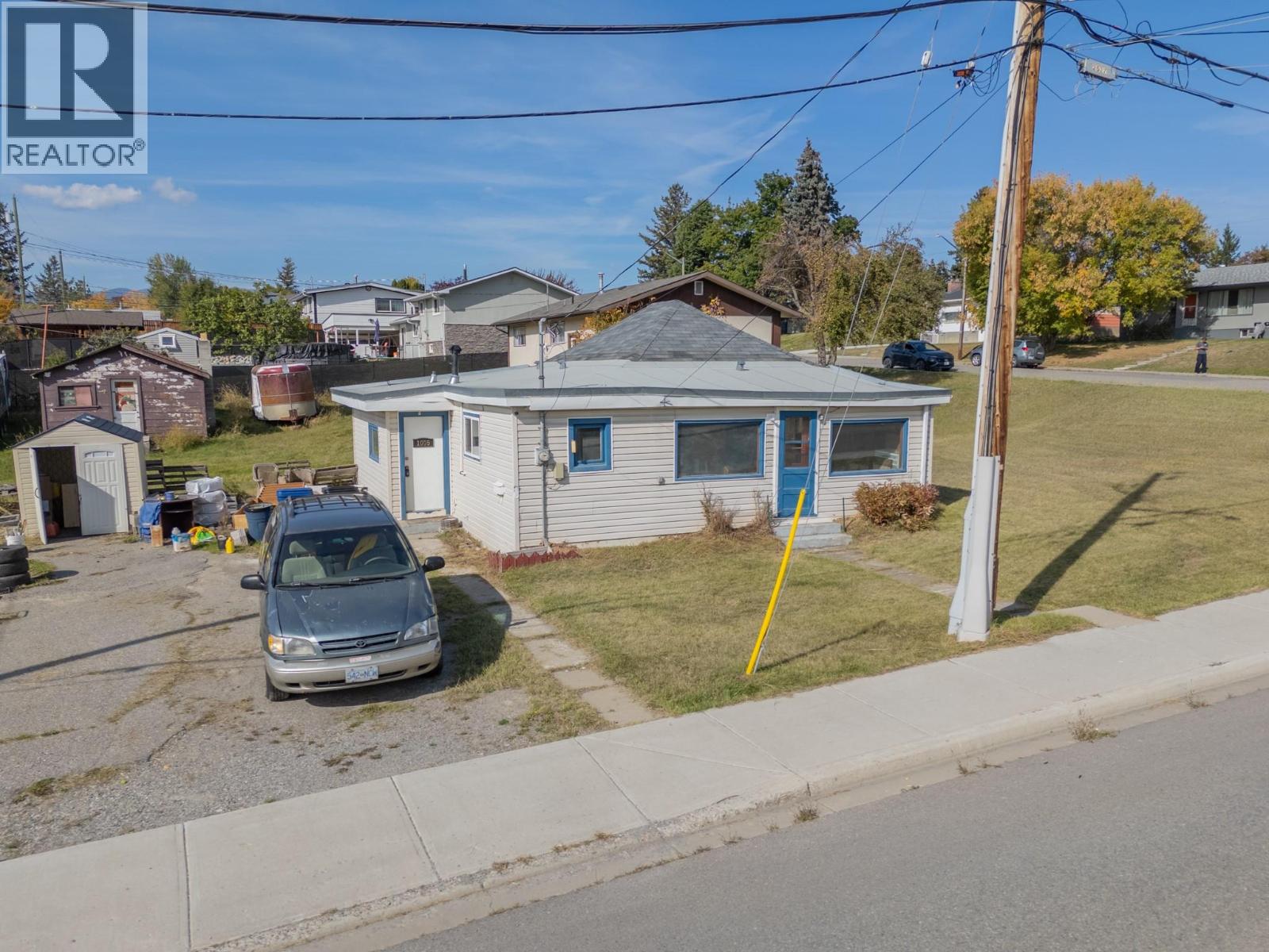 1005 11th Avenue S Property Photo 1