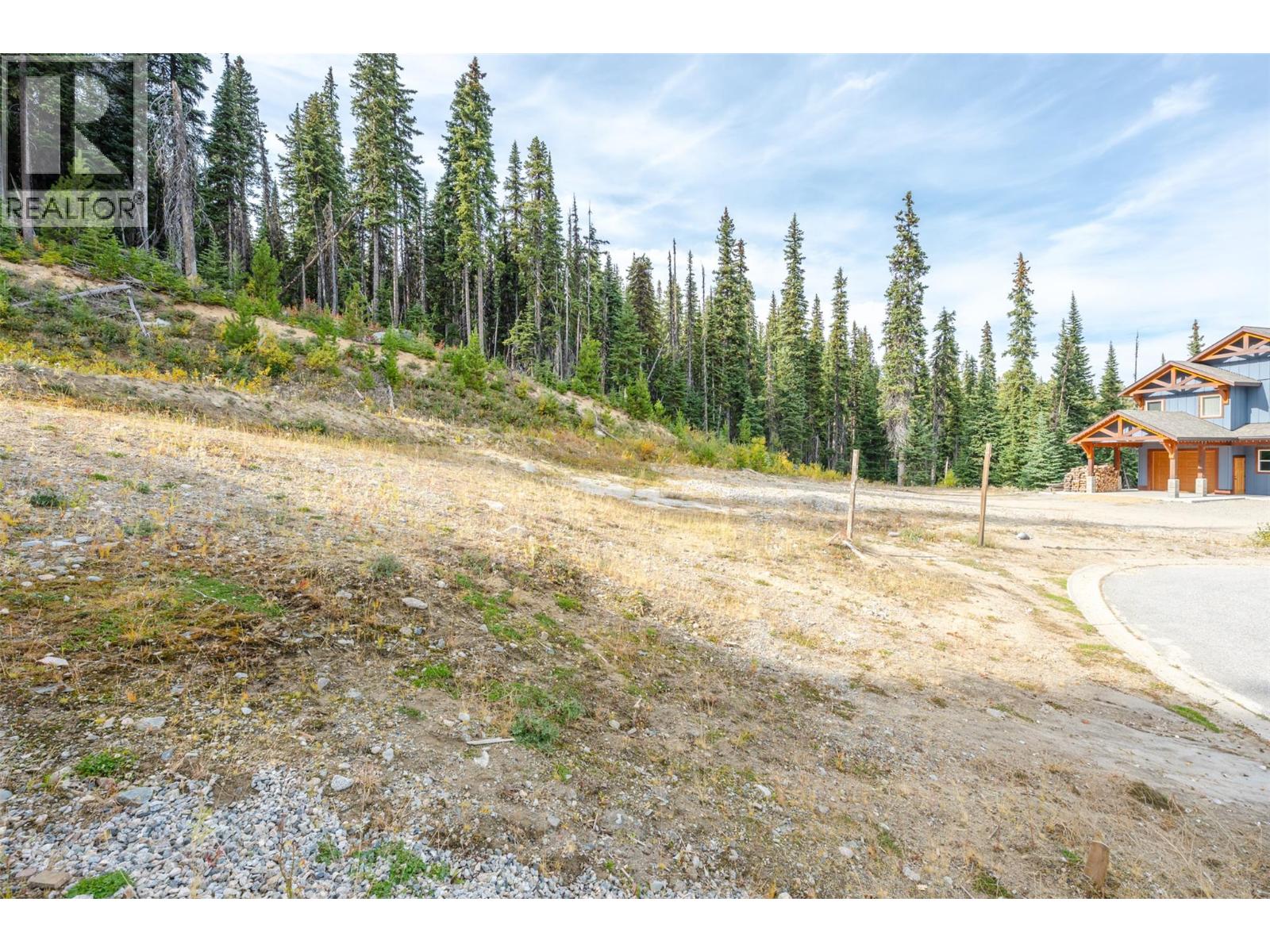 185 Snow Mountain Place Property Photo 12
