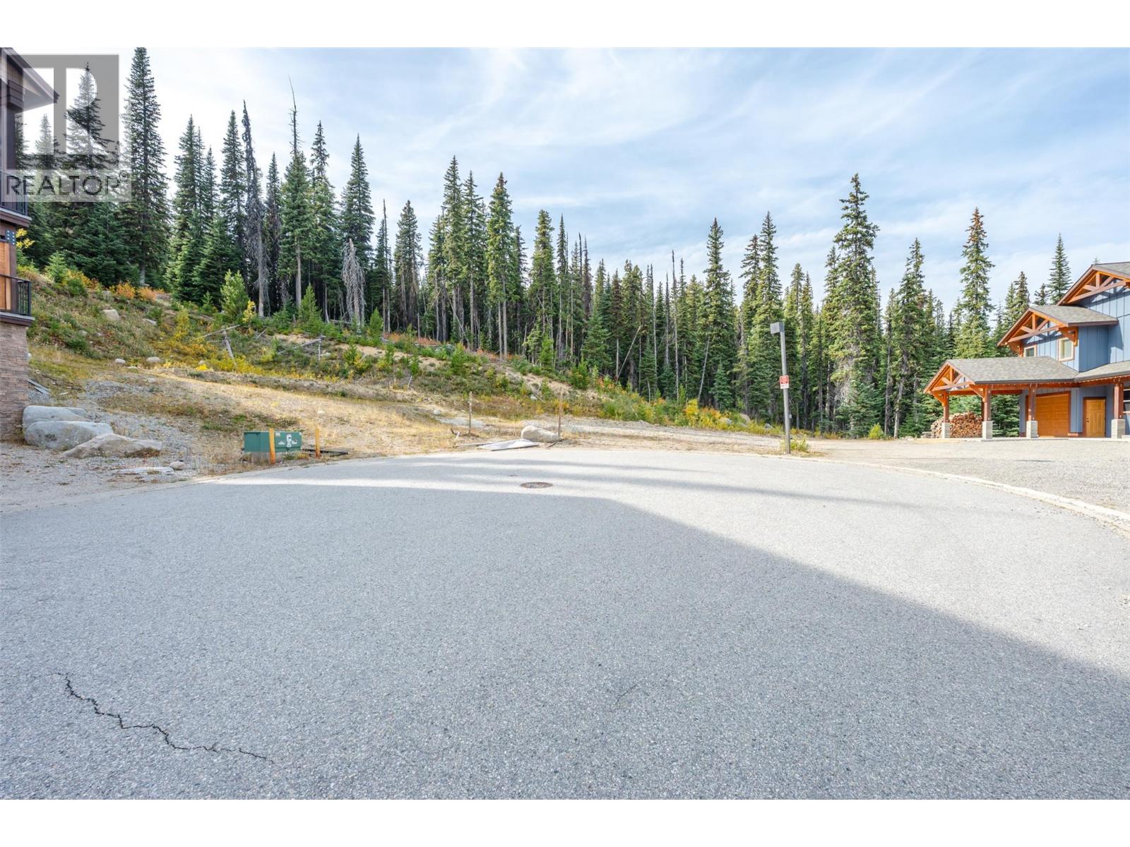 185 Snow Mountain Place Property Photo 13