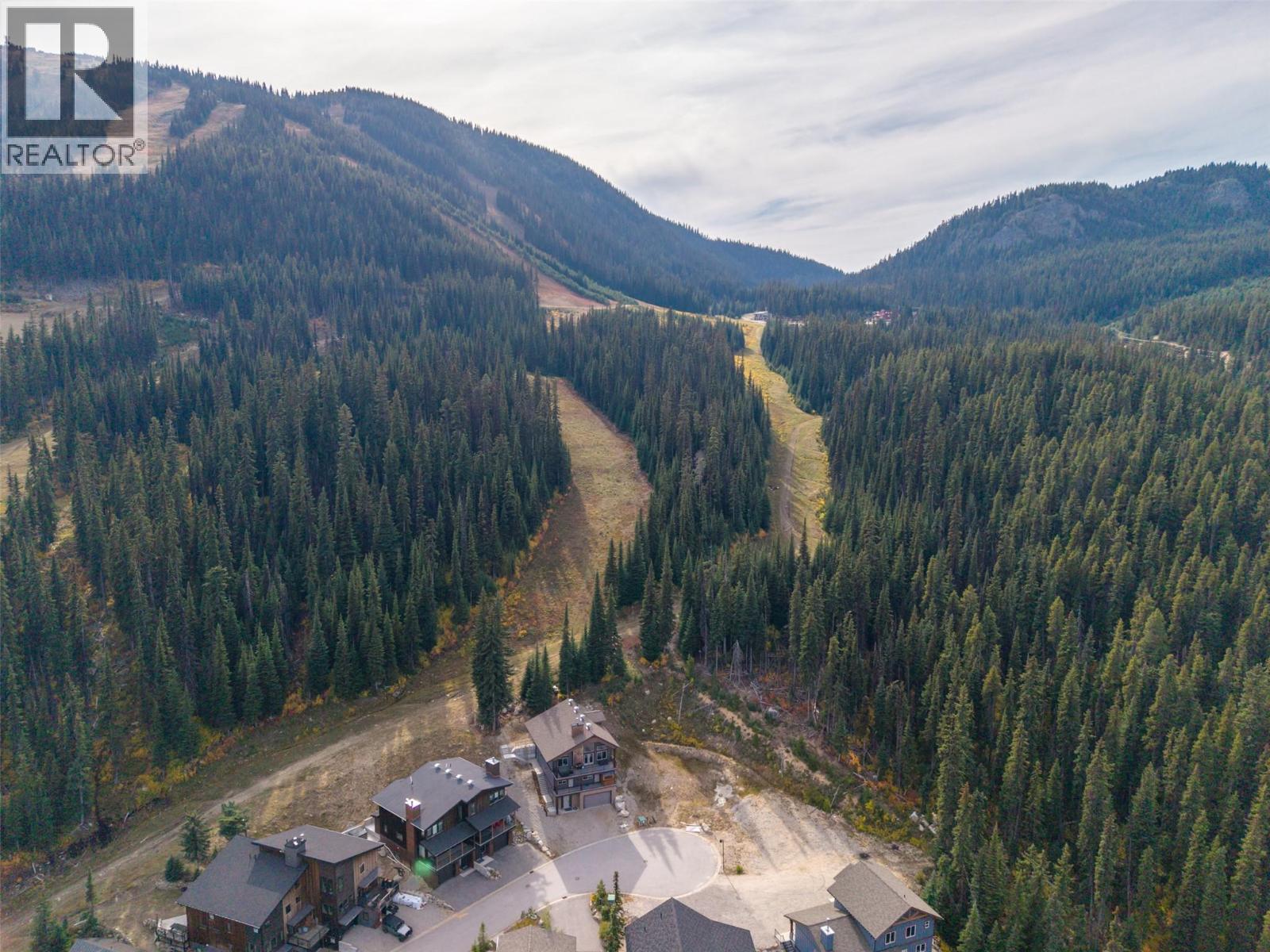 185 Snow Mountain Place Property Photo 16