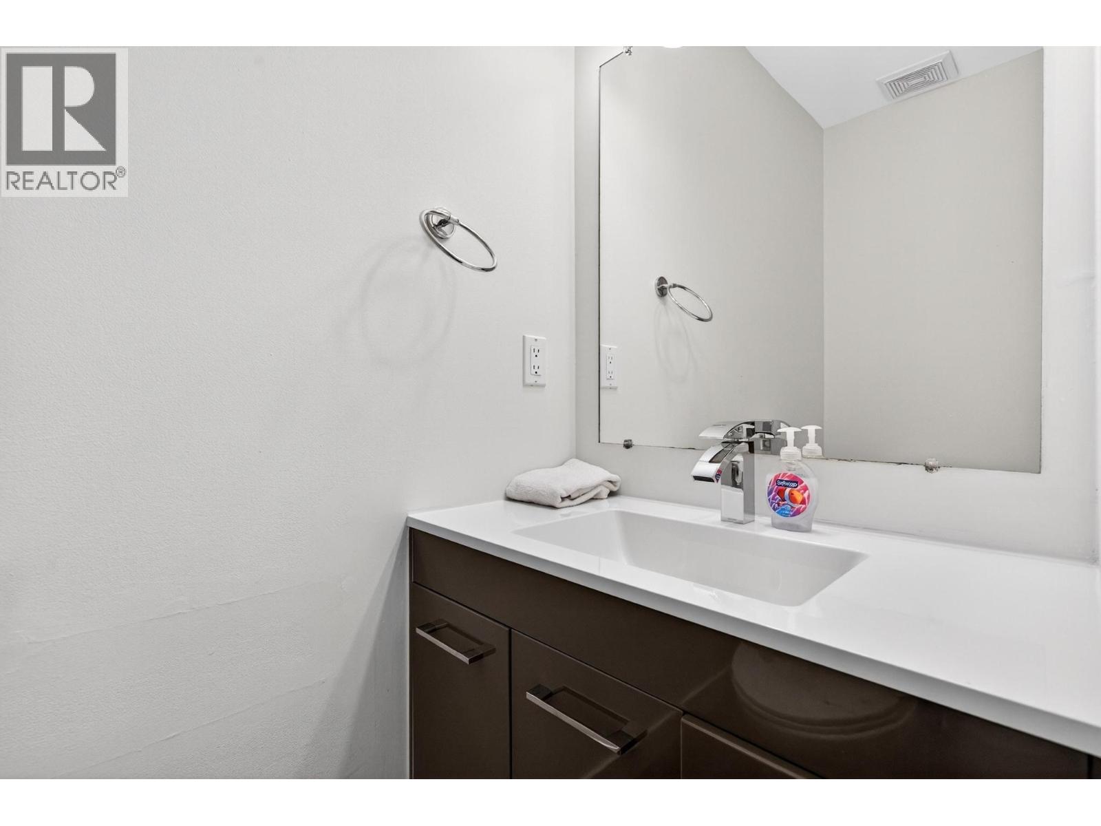 7375 Porcupine Road Unit# B6 Property Photo 18
