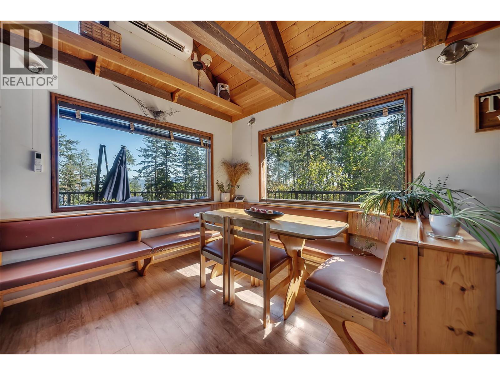 665 Udell Road Property Photo 17