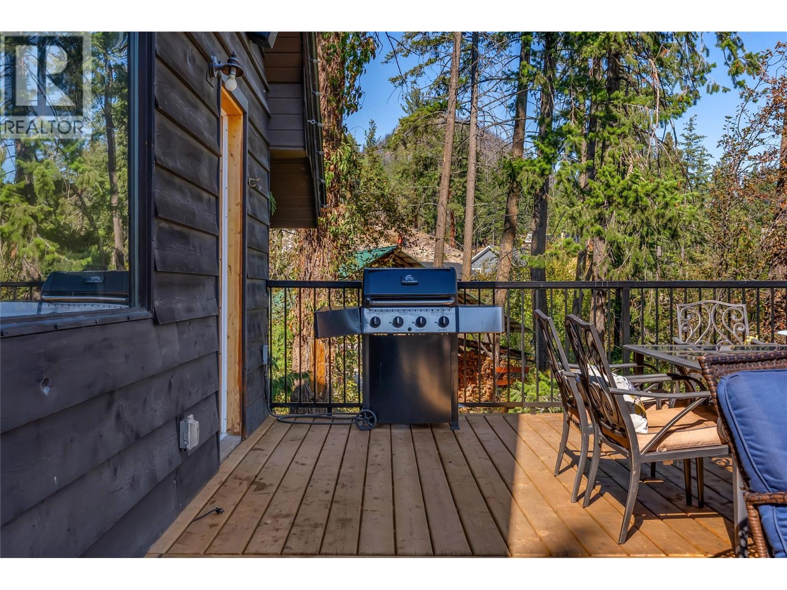 665 Udell Road Property Photo 22