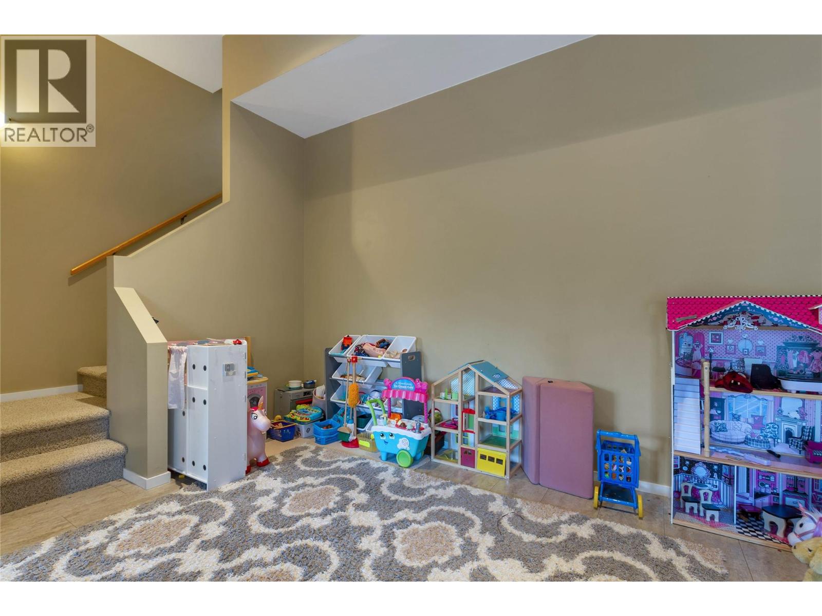 110 Red Rock Crescent Property Photo 27