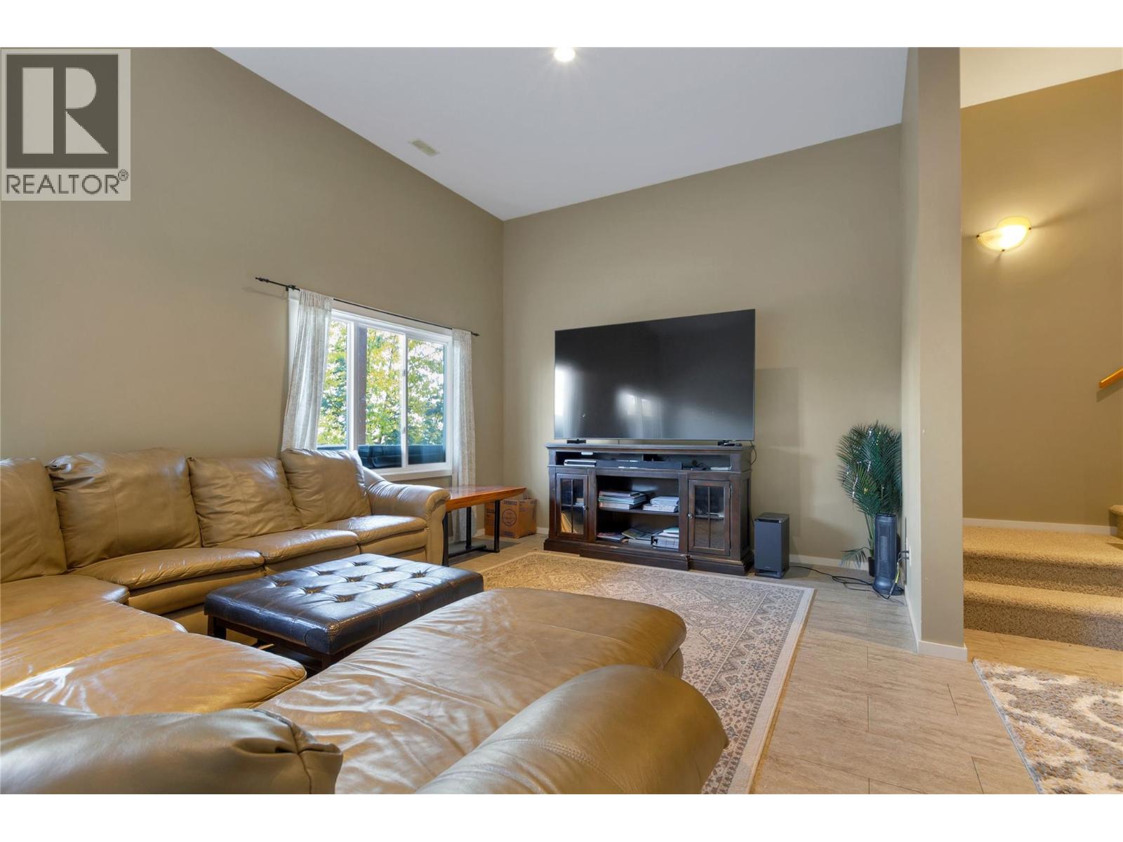 110 Red Rock Crescent Property Photo 28
