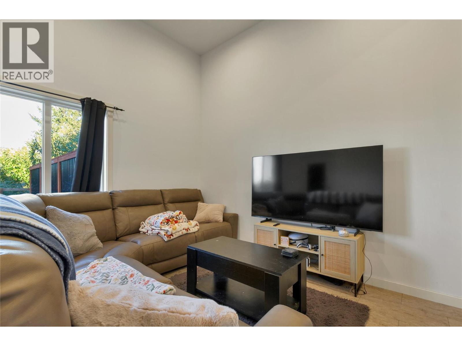 110 Red Rock Crescent Property Photo 39