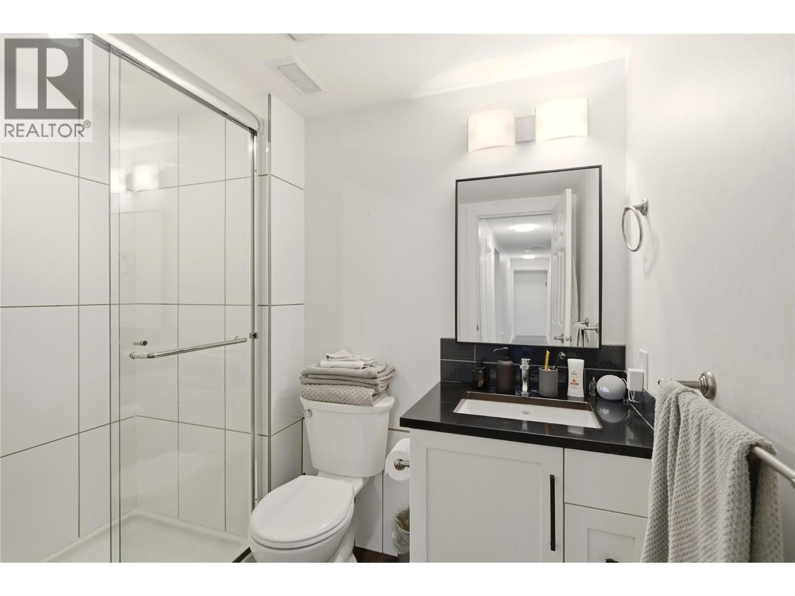2218 Omineca Place Property Photo 29