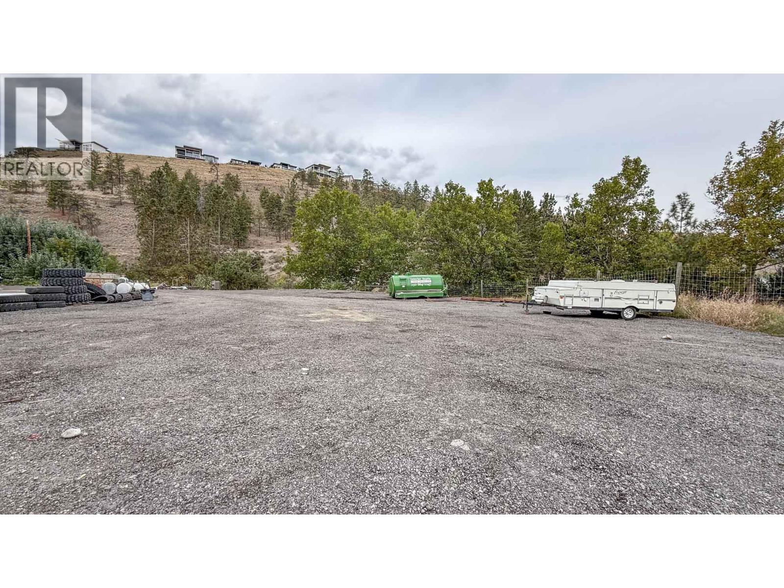 18277 Bentley Road Unit# Yard Space Property Photo 7