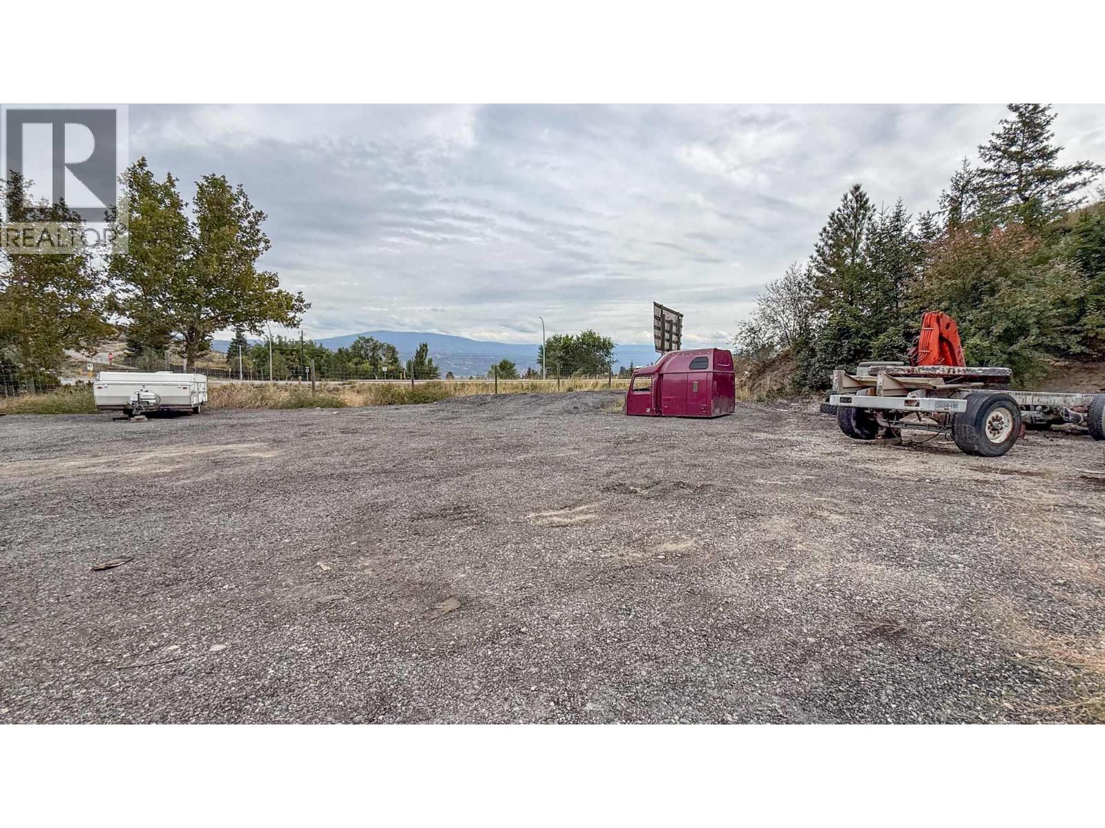 18277 Bentley Road Unit# Yard Space Property Photo 9