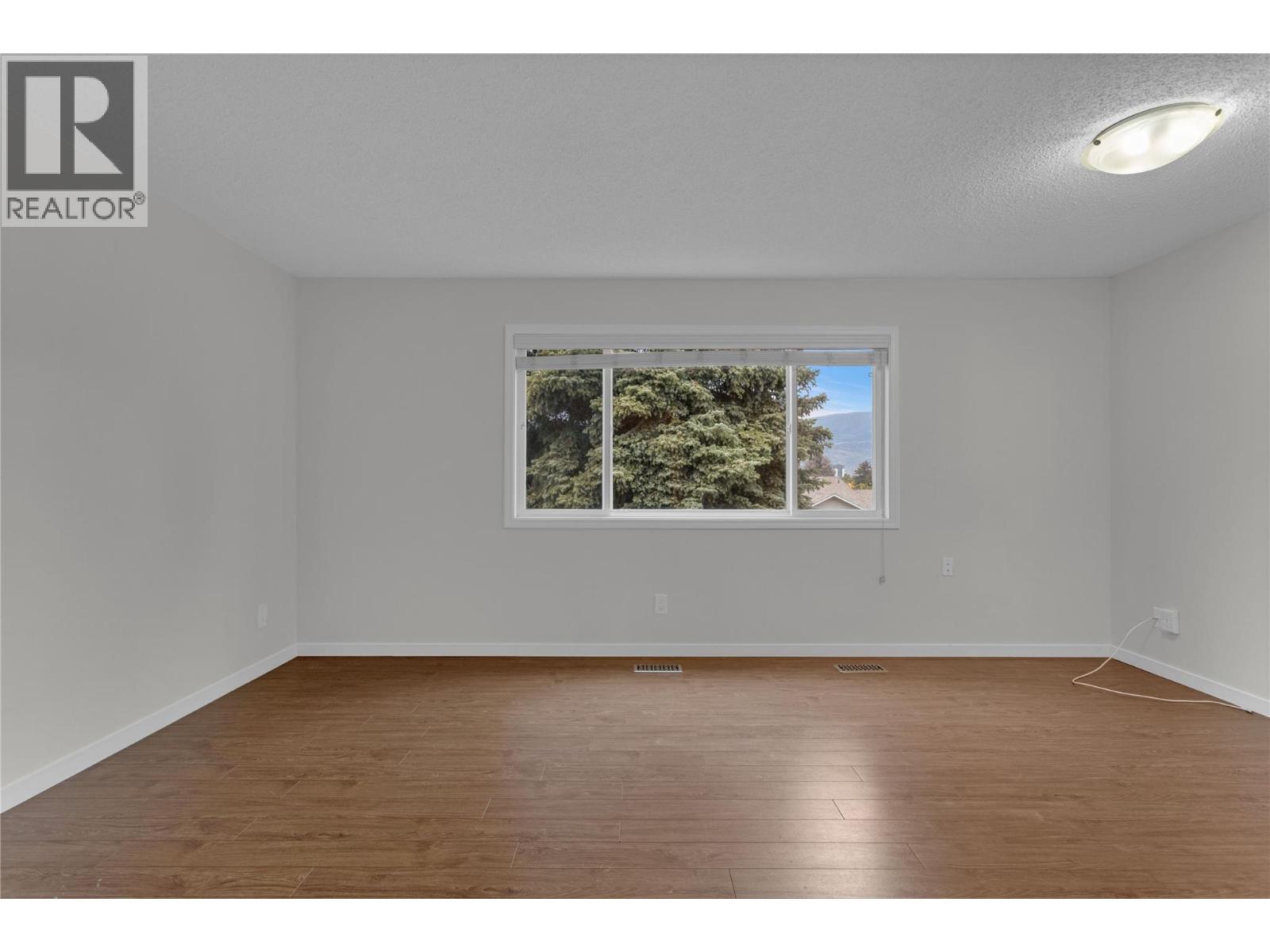 1675 Thayer Court Unit# 3 Property Photo 16