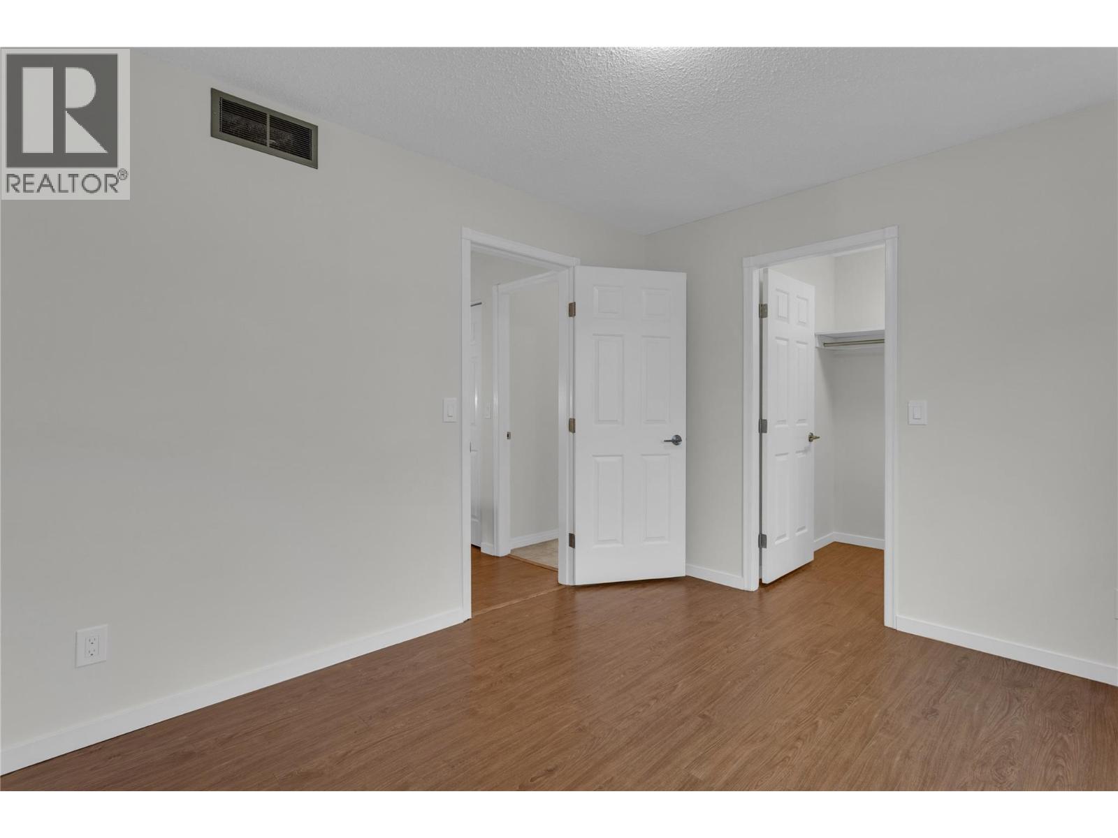 1675 Thayer Court Unit# 3 Property Photo 27