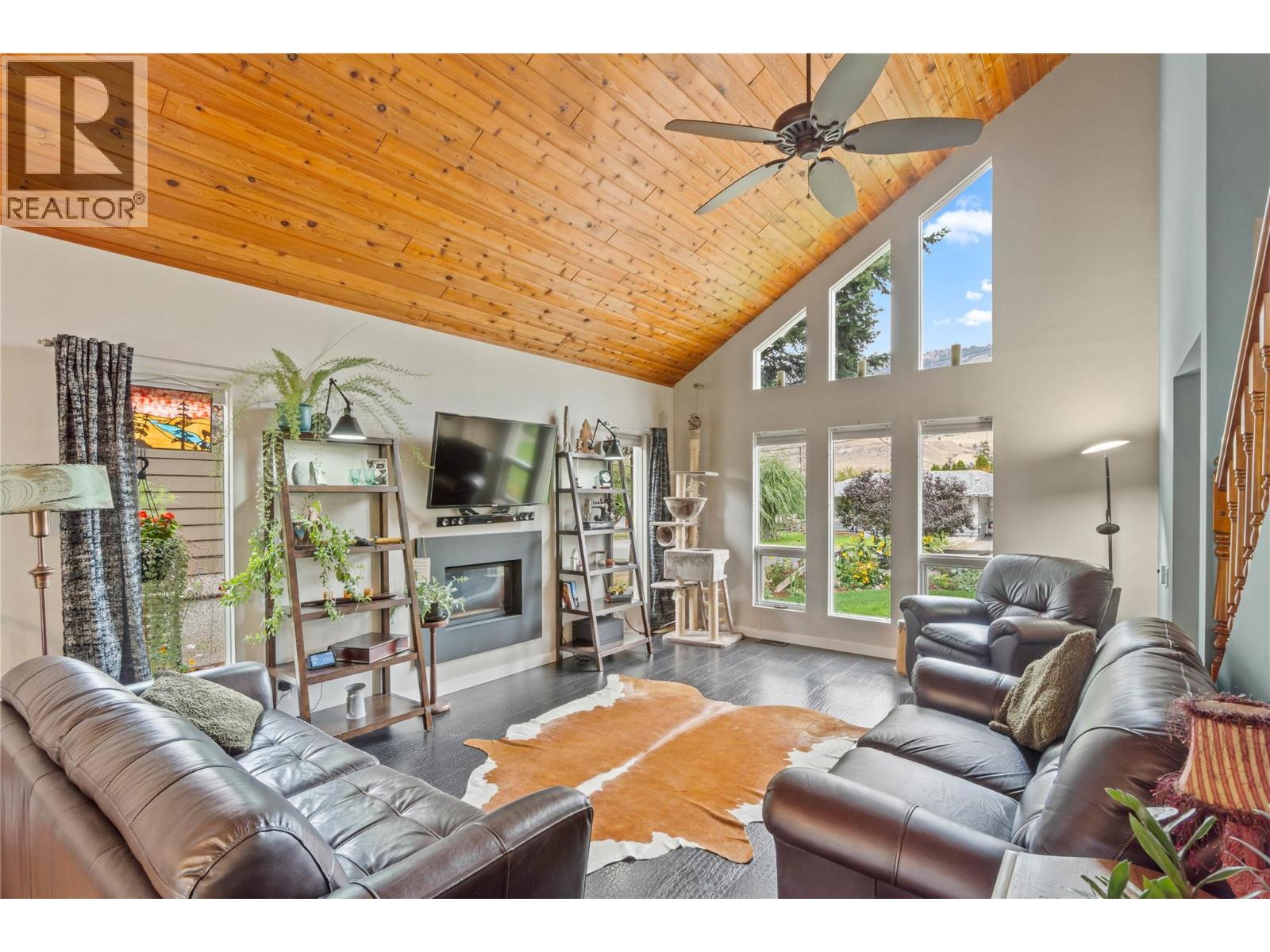 2653 Sunset Drive Property Photo 4